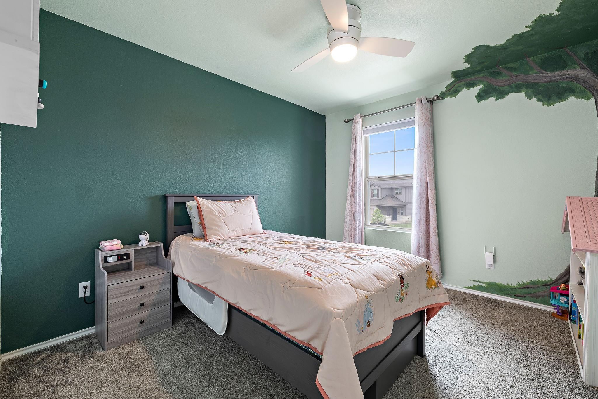 212 Compania DR