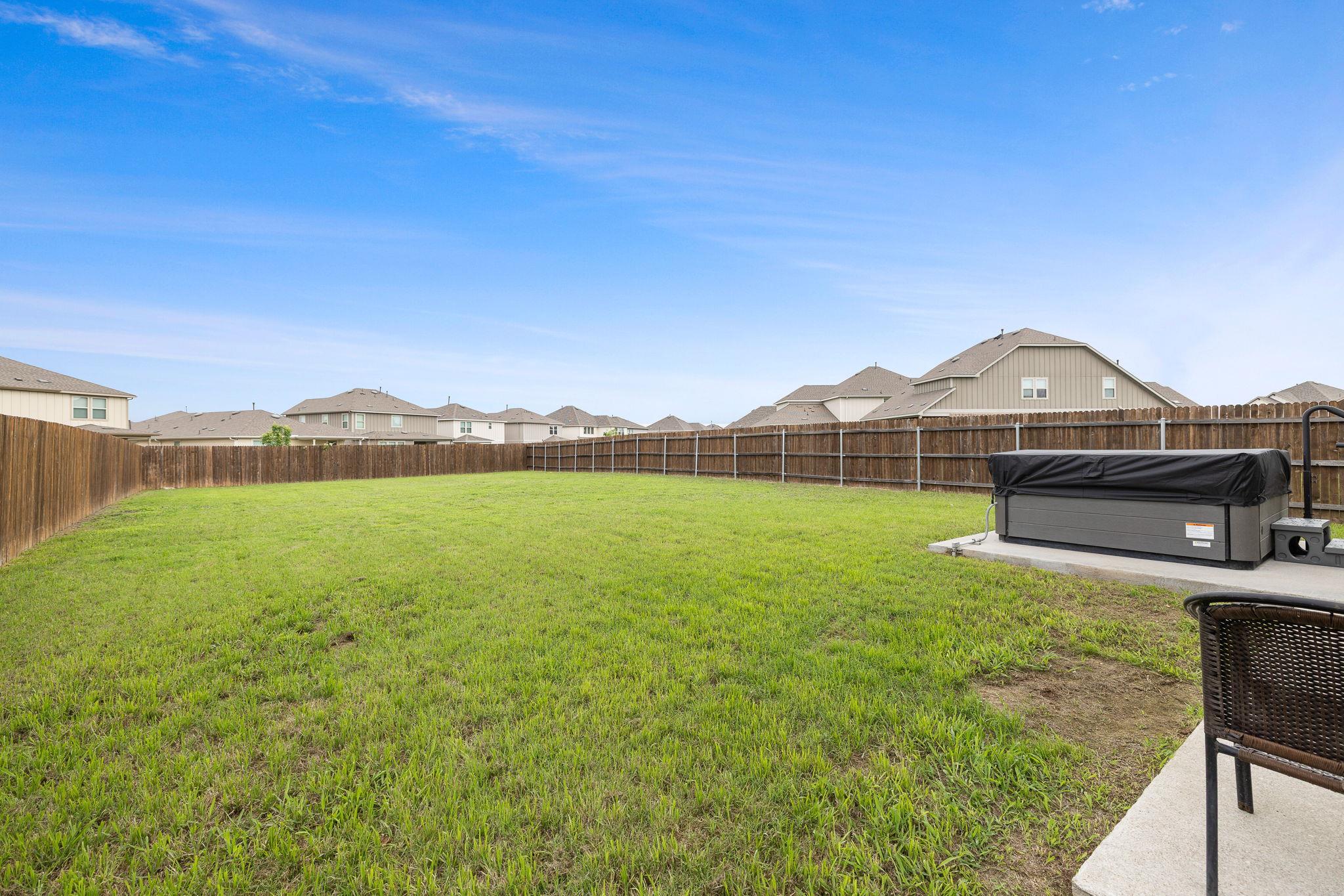 212 Compania DR
