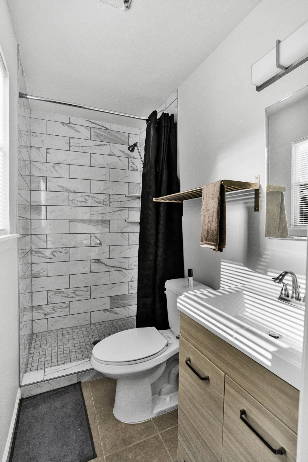 1205 Arthur Stiles ST