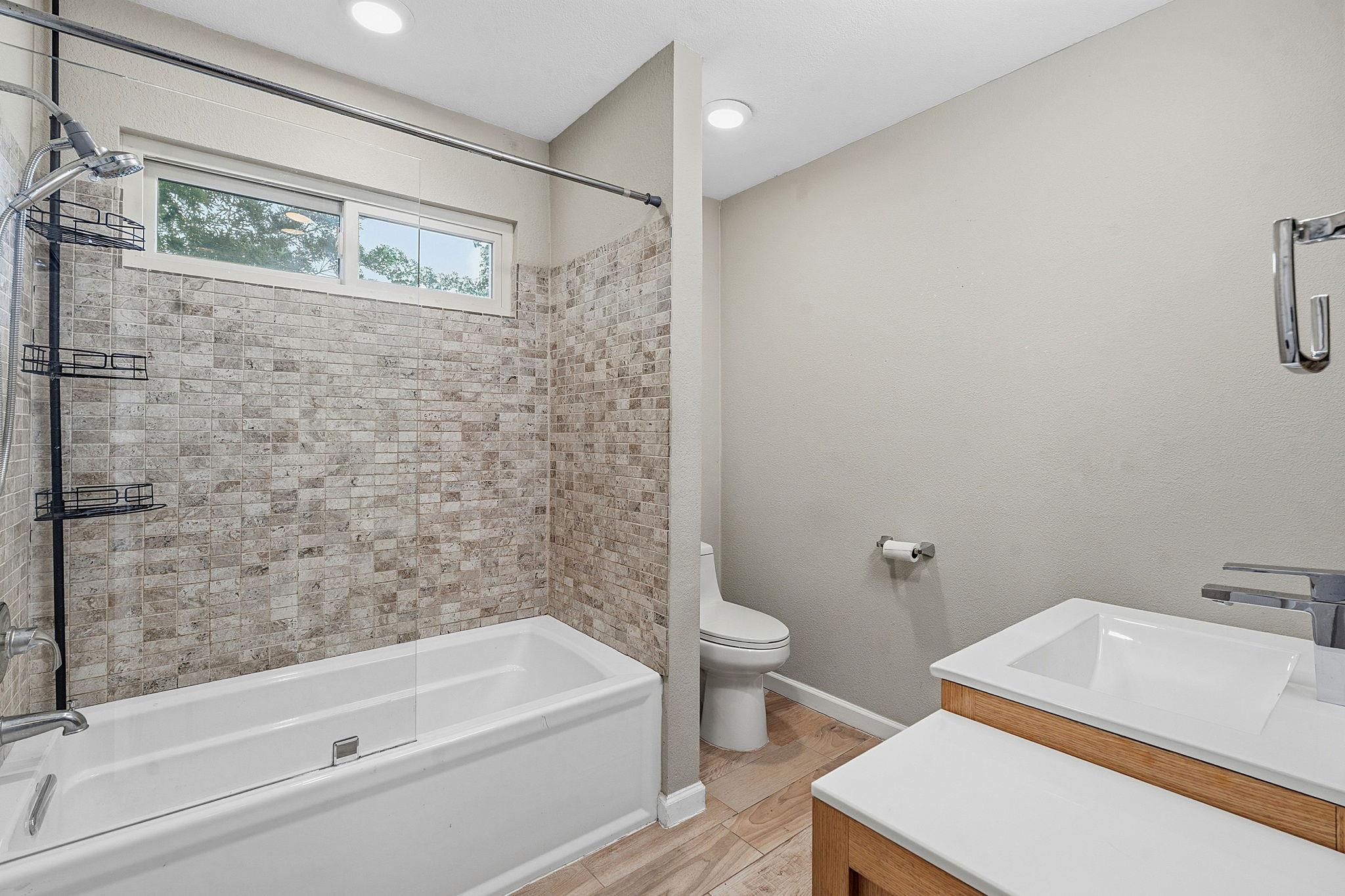 1109 Traci Michelle DR