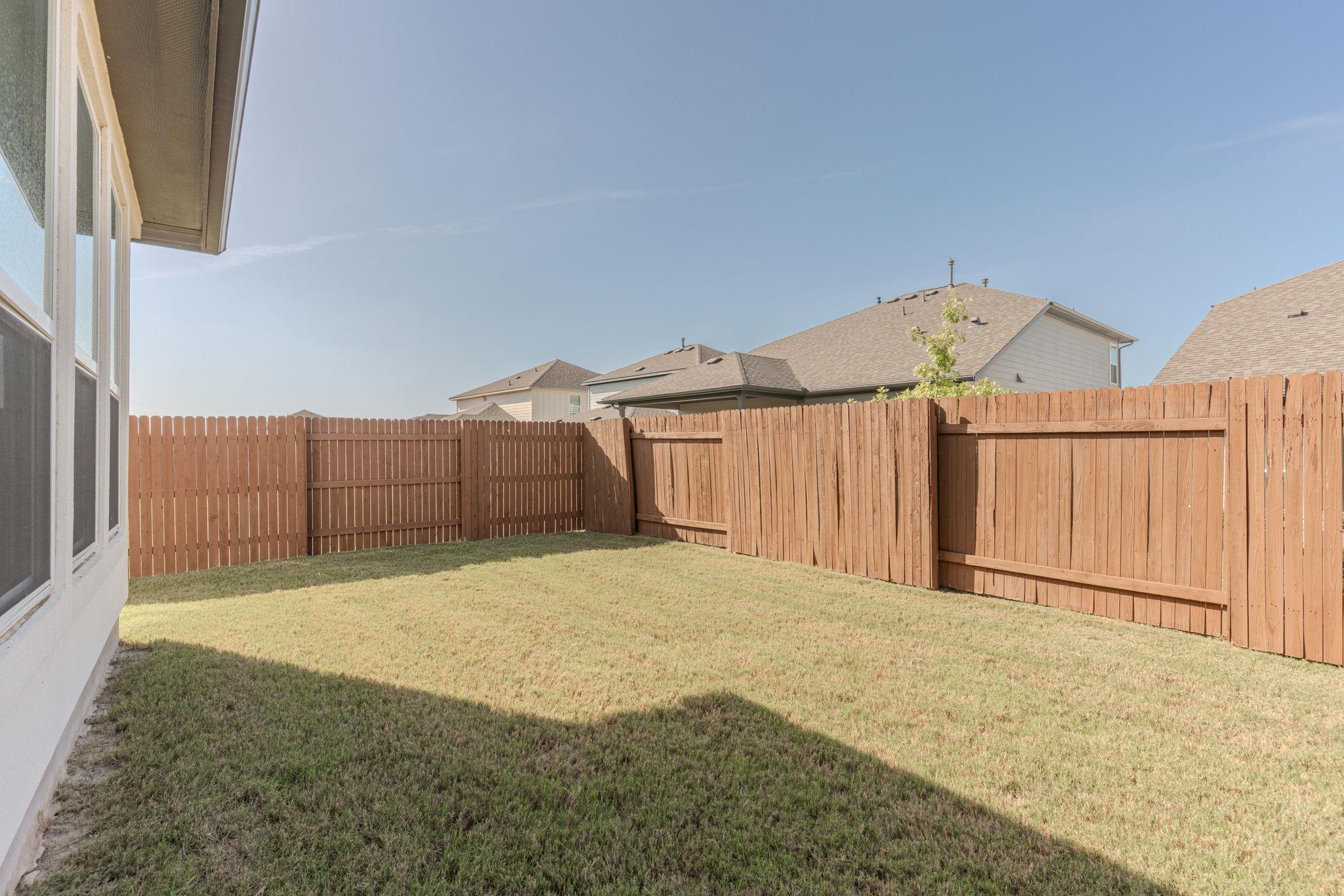 6504 Velvet Leaf LN