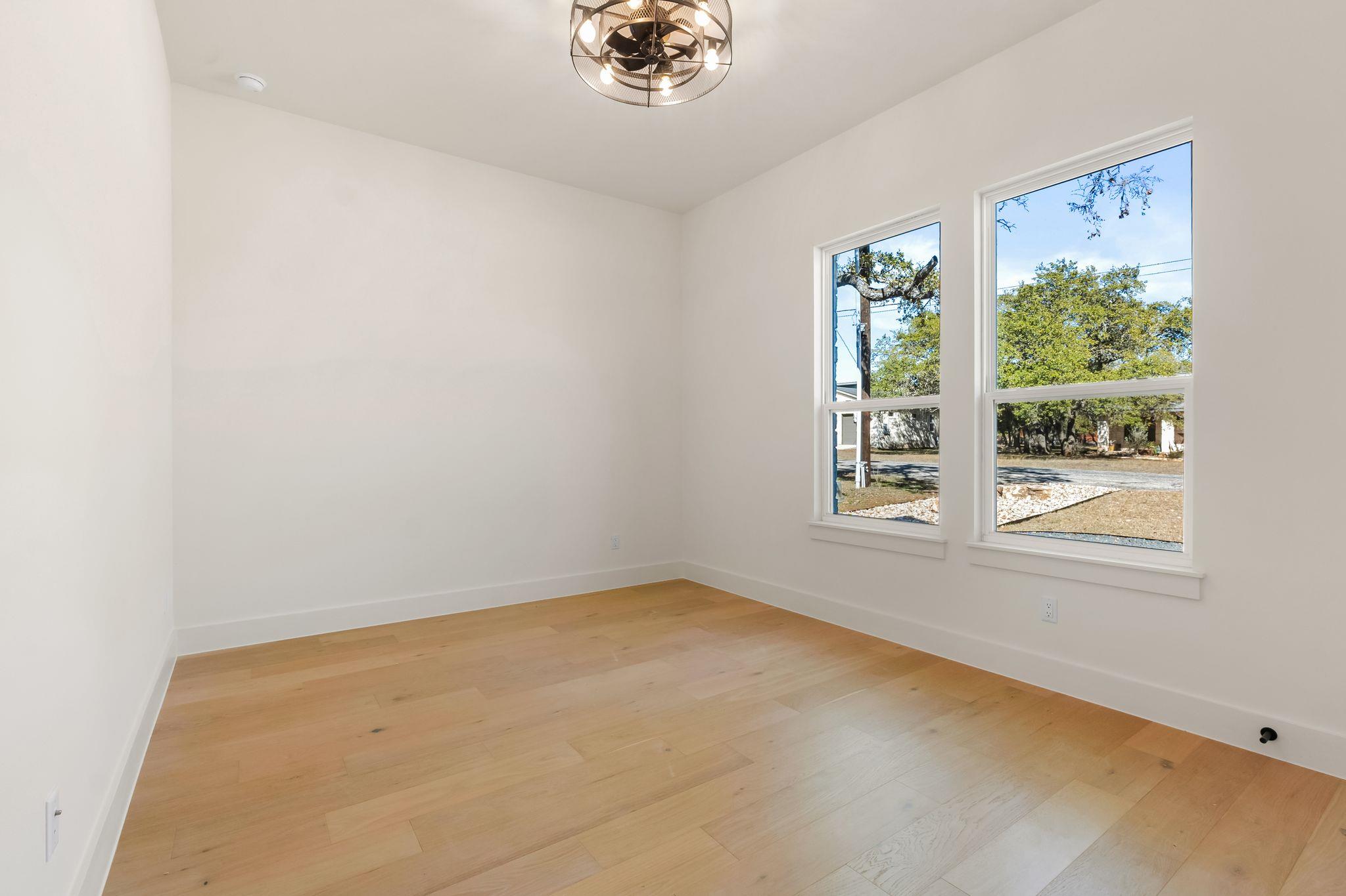 300 Bedford DR