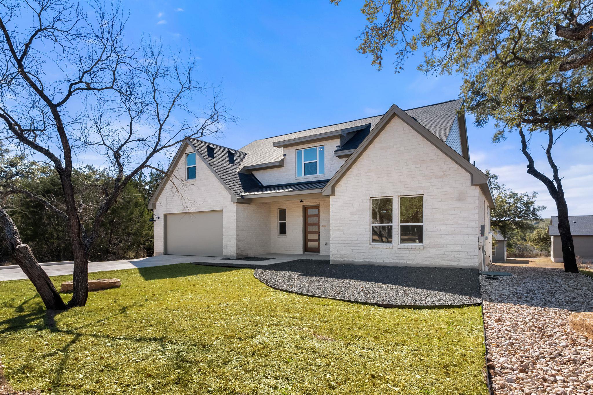 300 Bedford DR