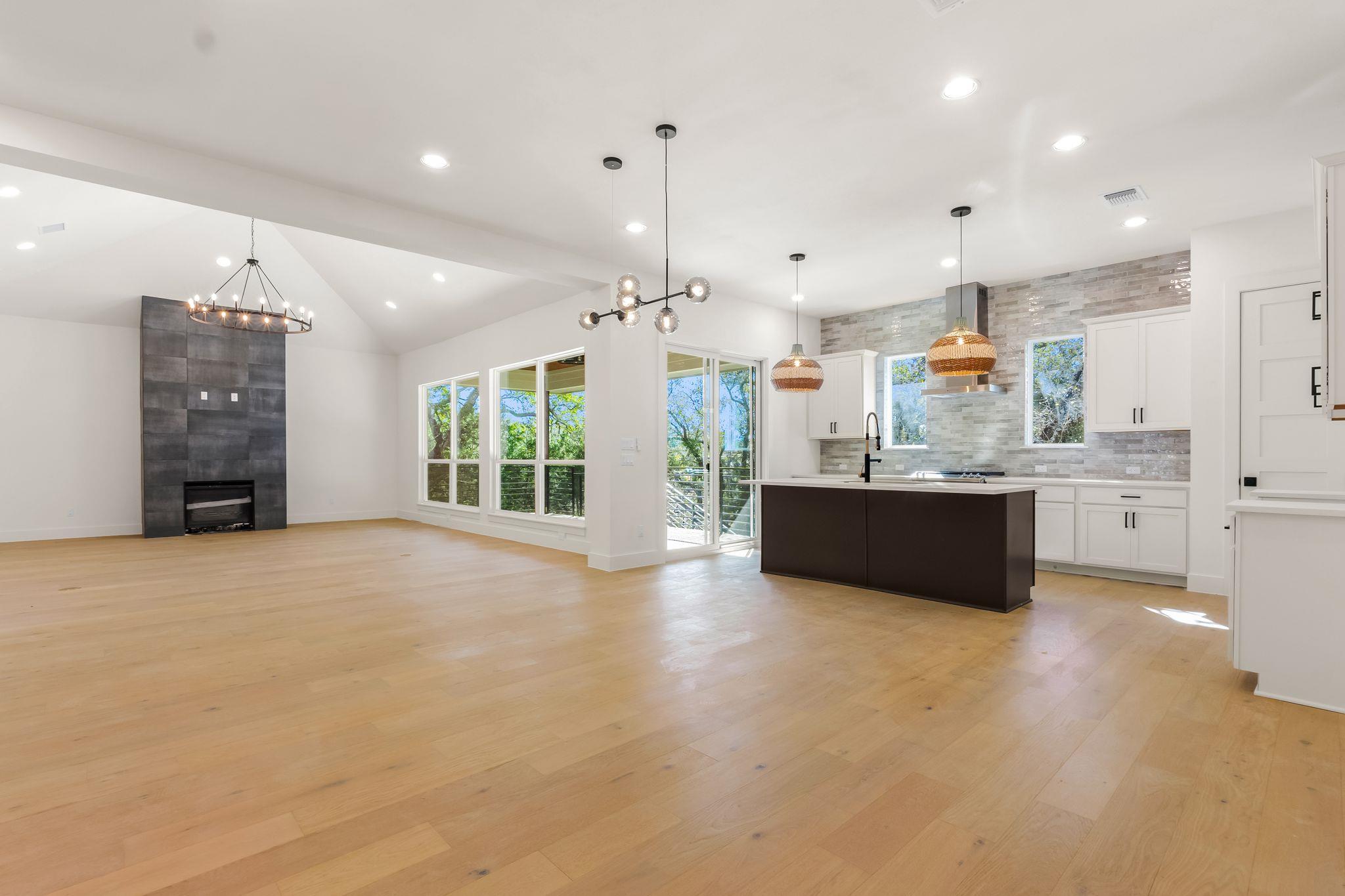 300 Bedford DR