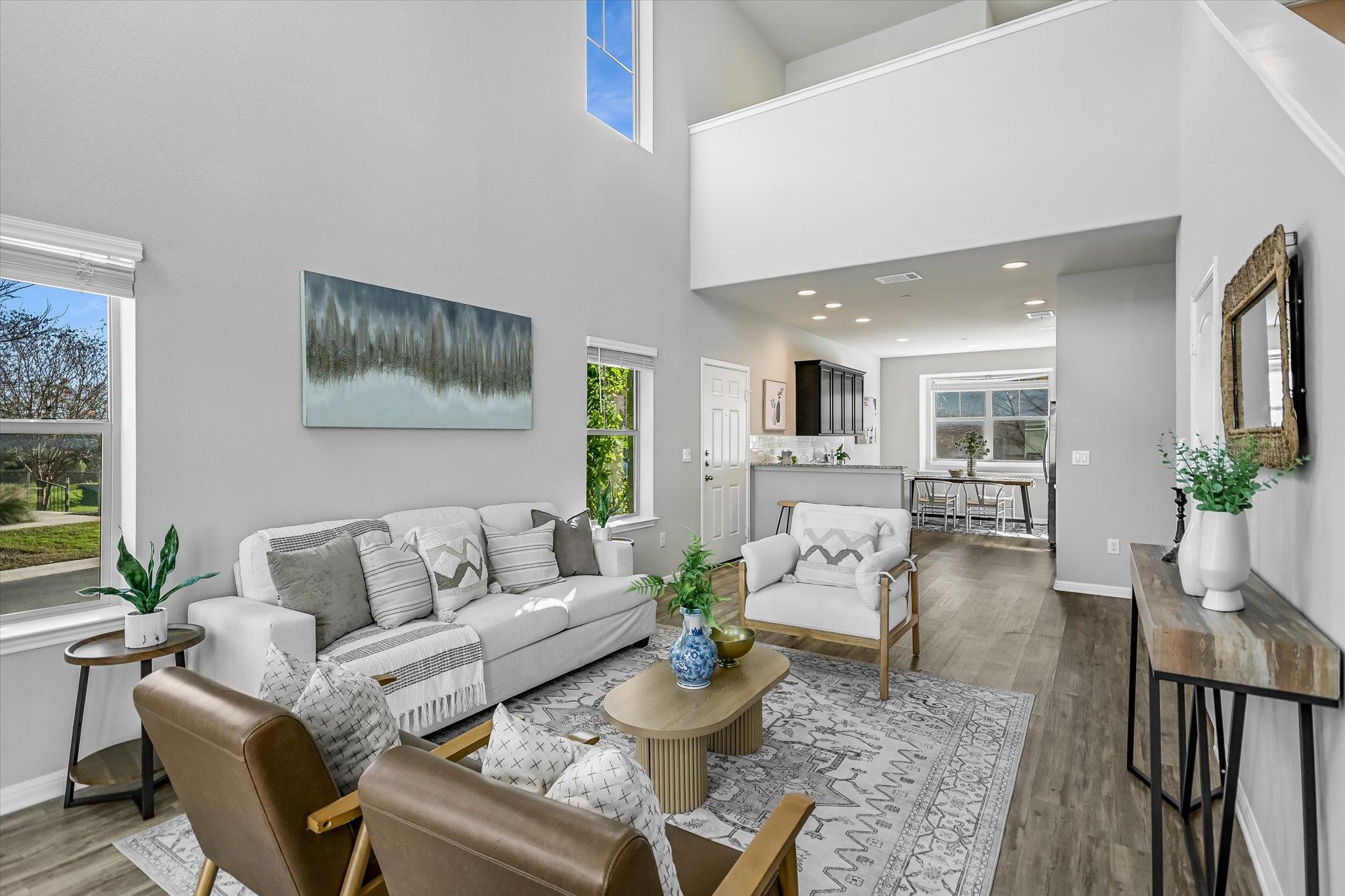 516 E Slaughter LN # 604