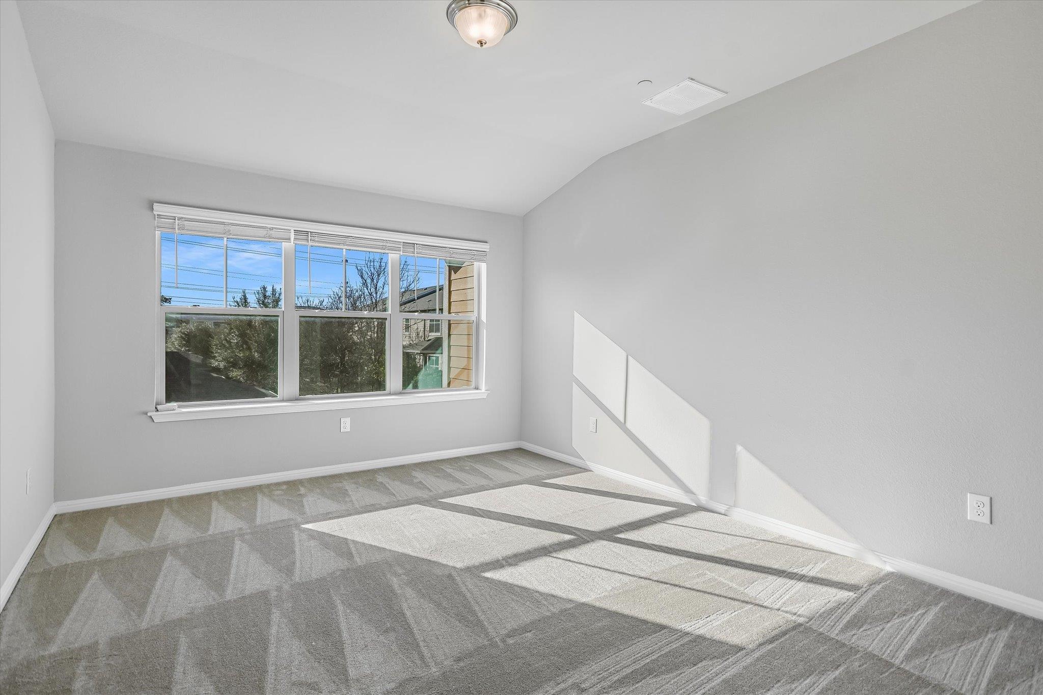 516 E Slaughter LN # 604