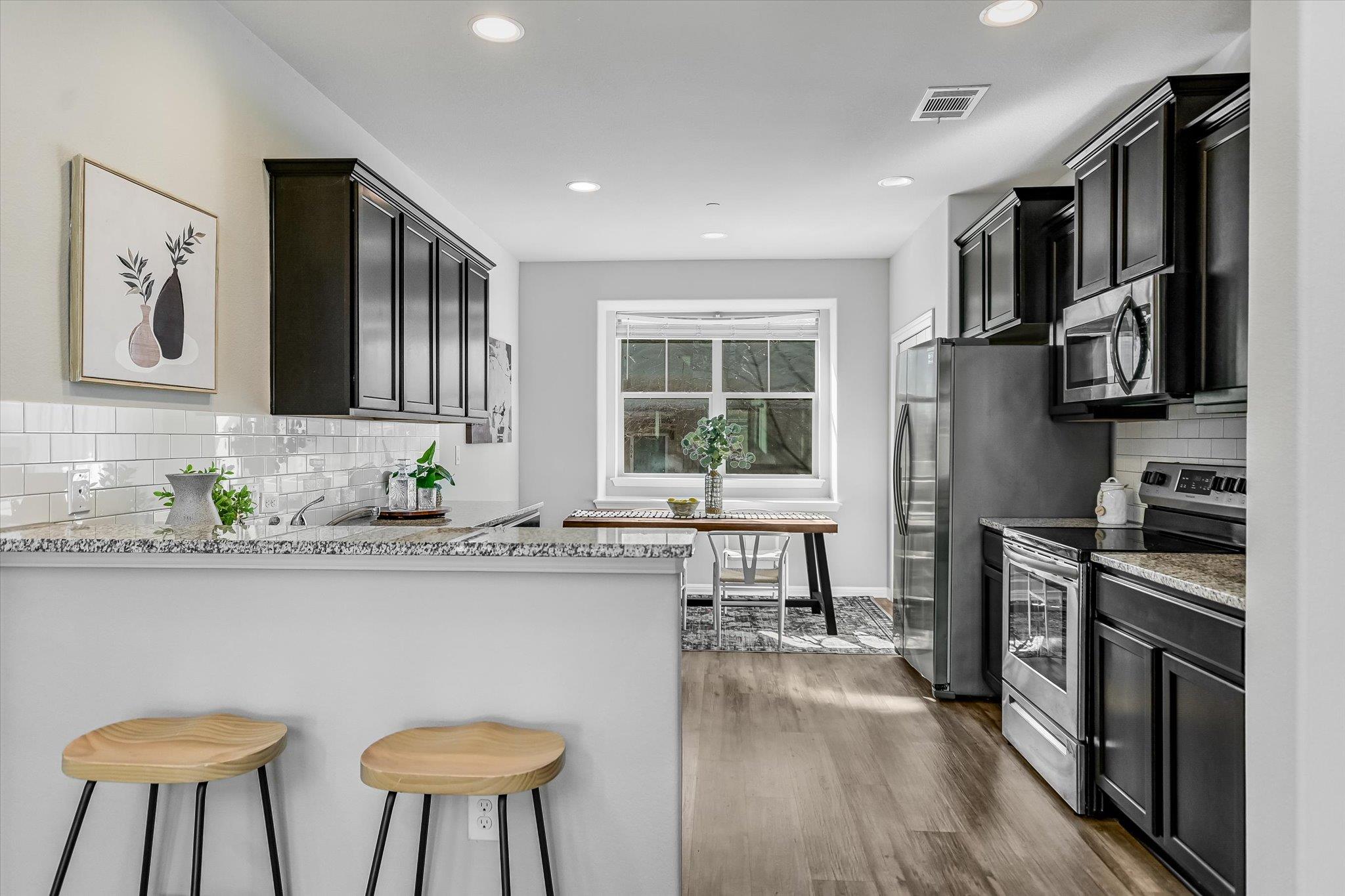 516 E Slaughter LN # 604