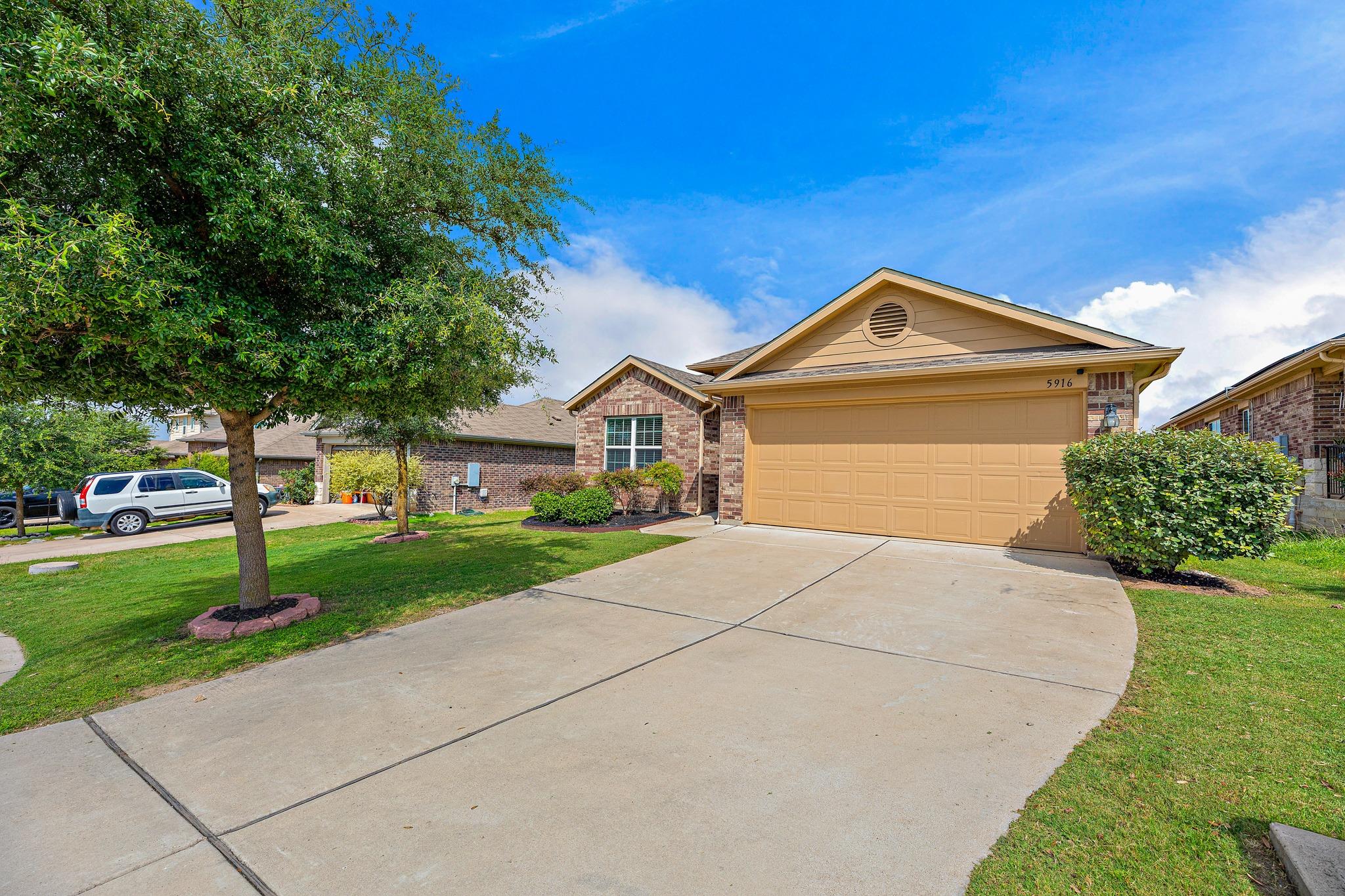5916 Montrelia DR