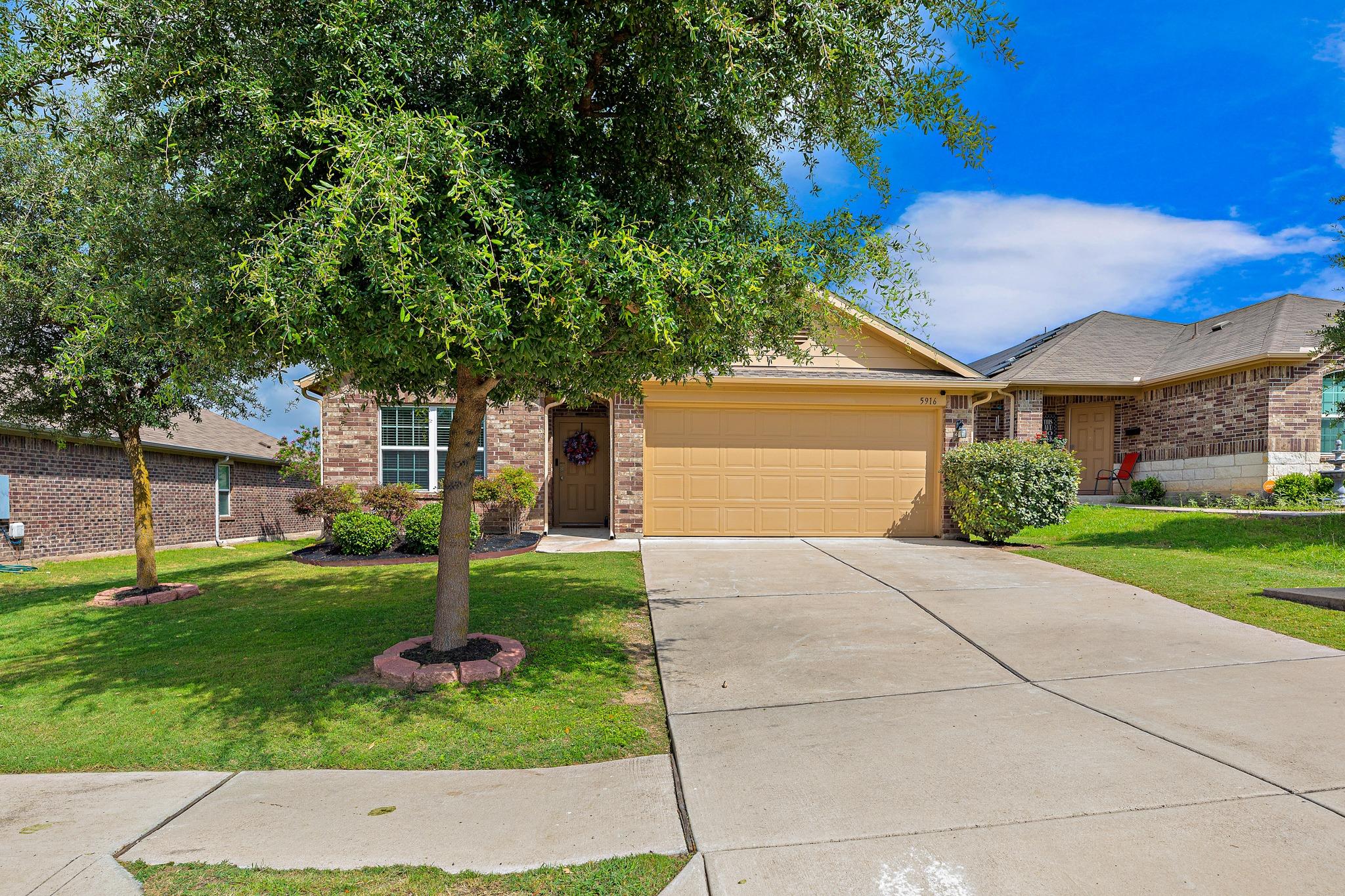 5916 Montrelia DR