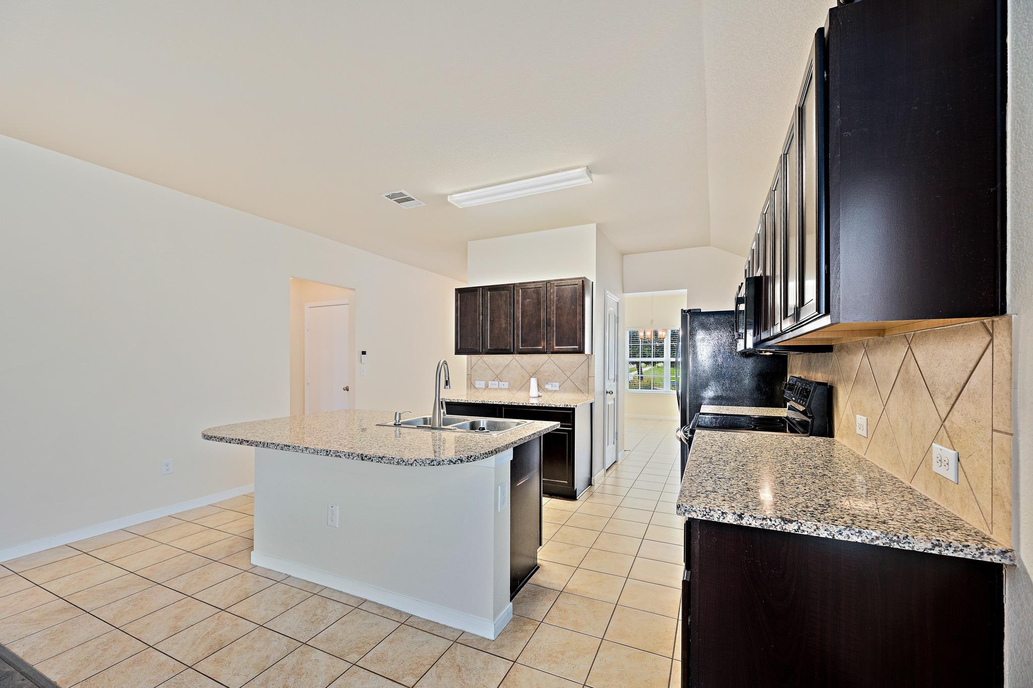 5916 Montrelia DR