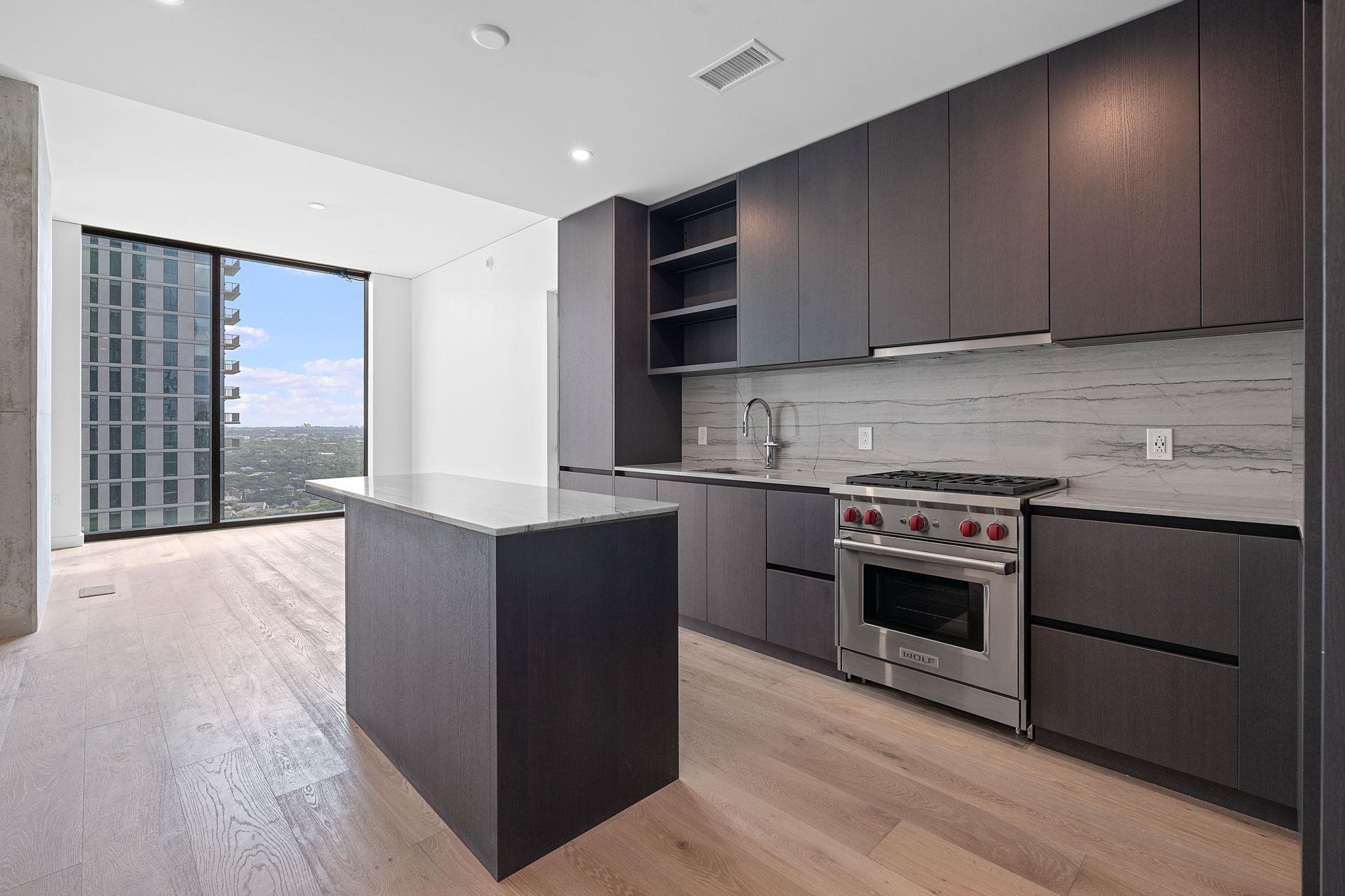 610 Davis ST # 3004