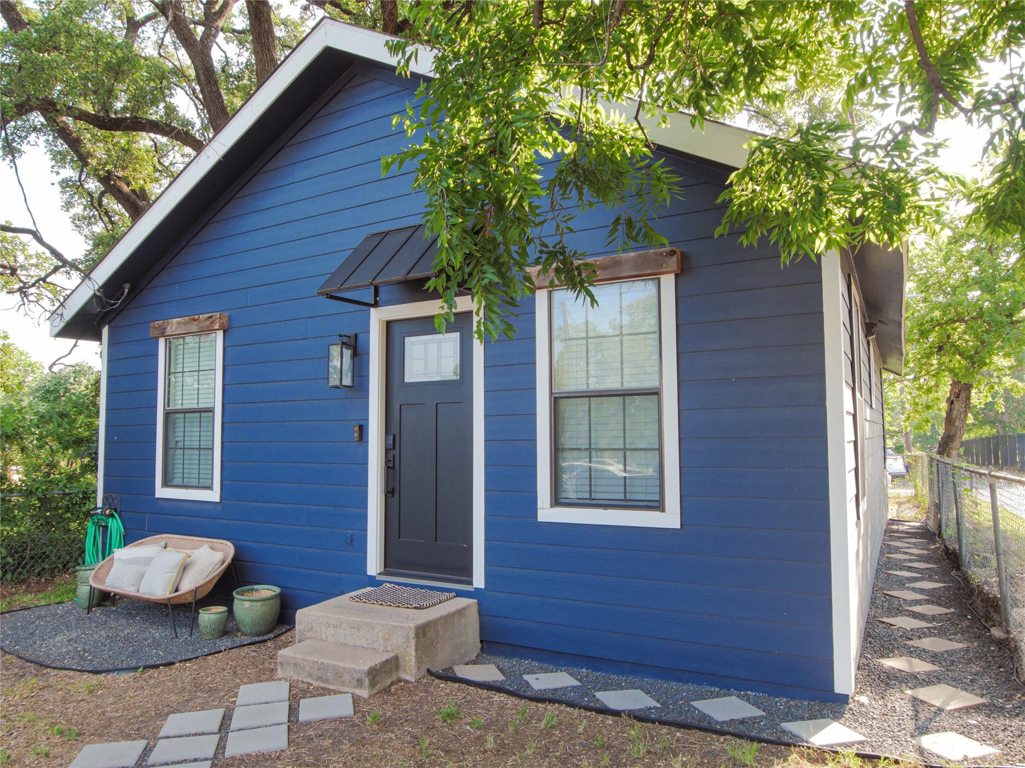 1308 San Bernard ST