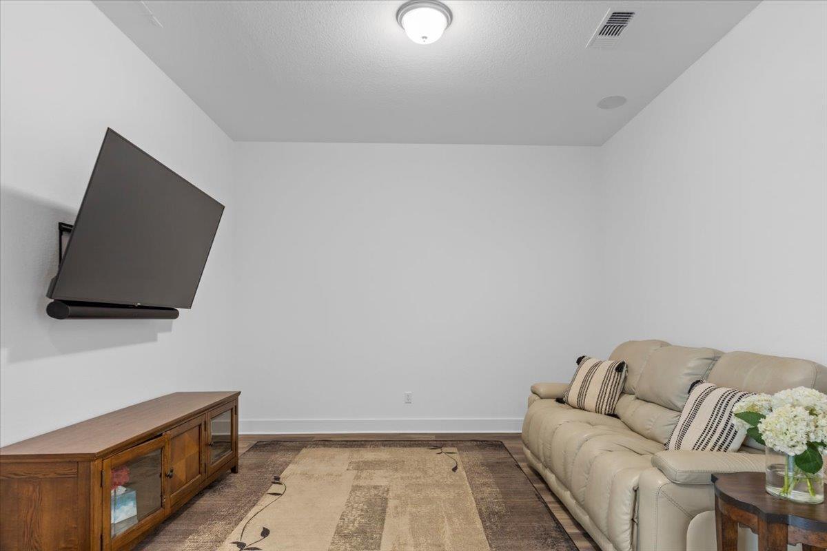 10912 Seawall DR