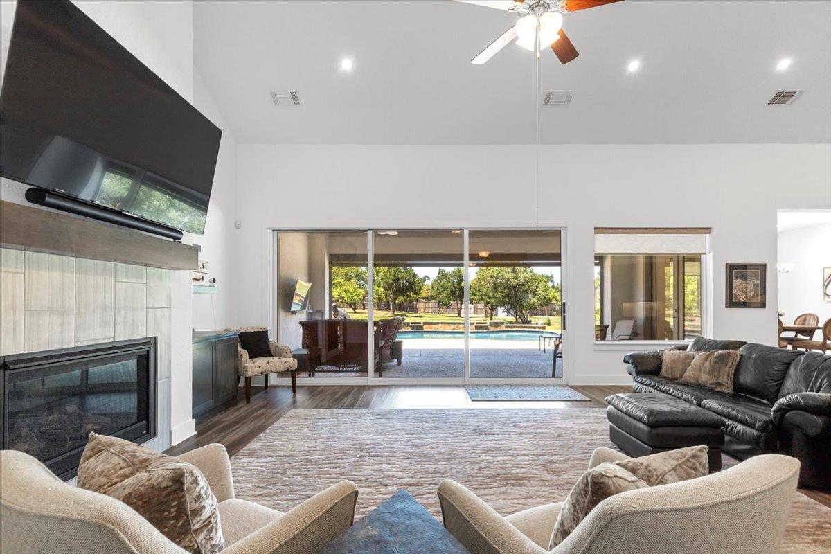 10912 Seawall DR