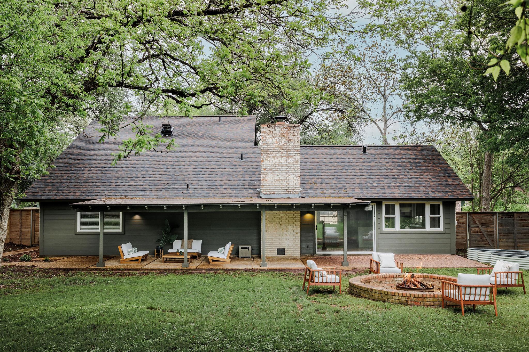 2401 Vassal DR