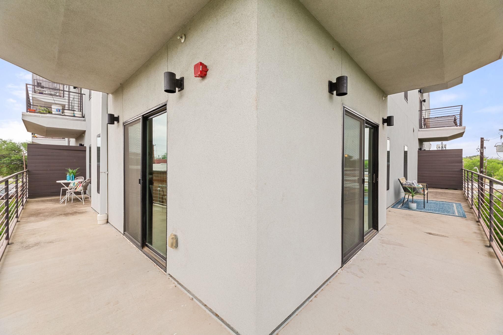 6444 Burnet RD # 204