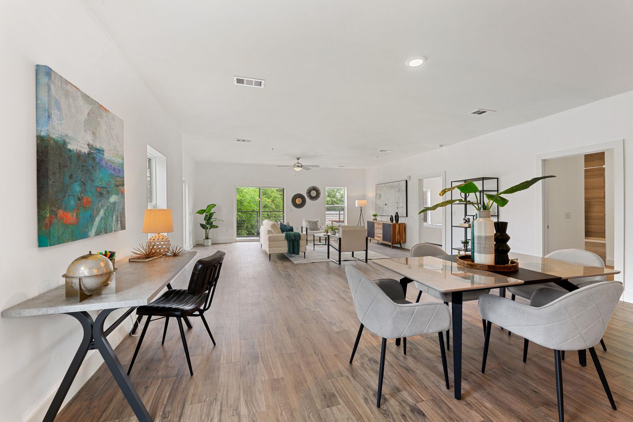 6444 Burnet RD # 204