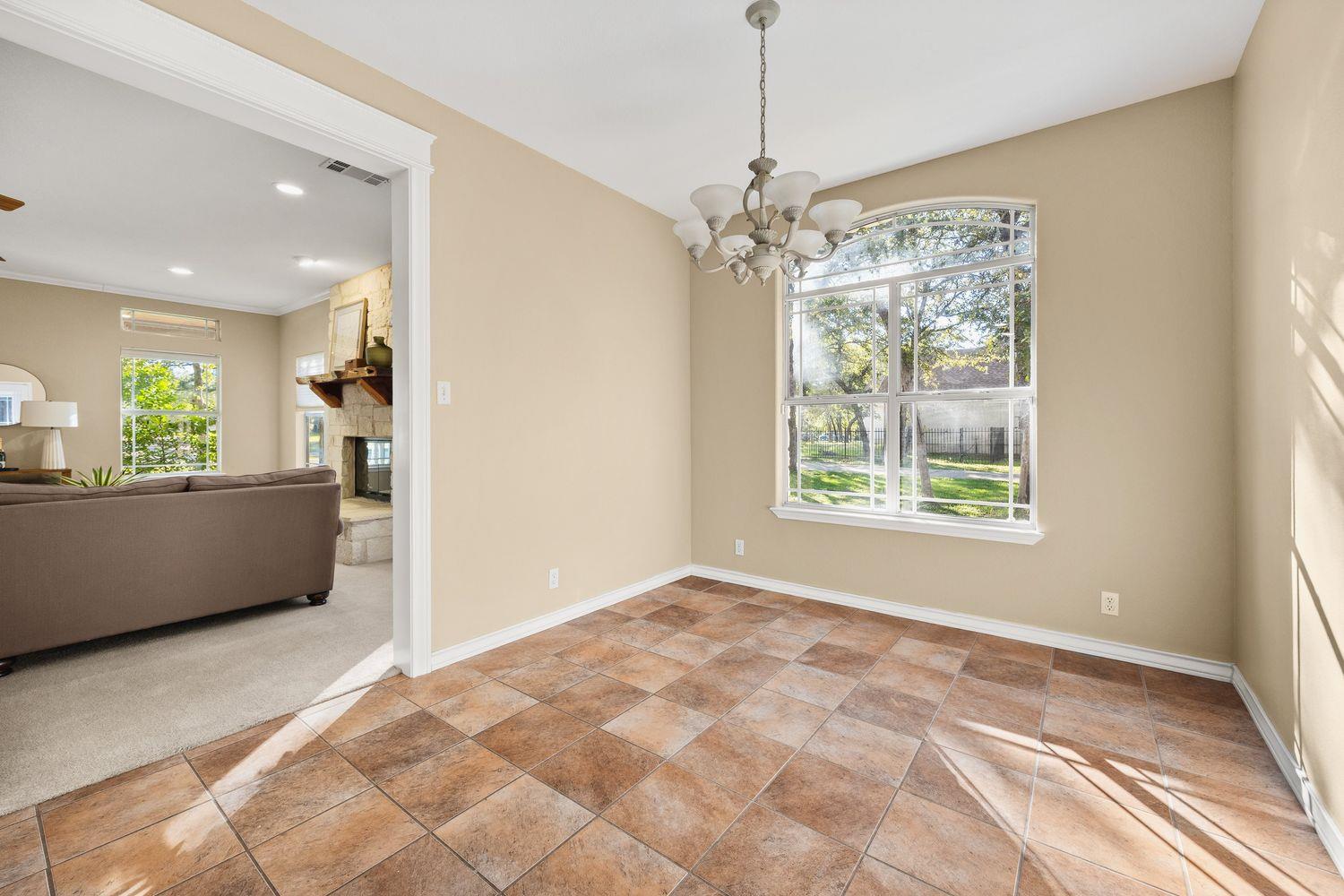 226 Cedar Hills DR