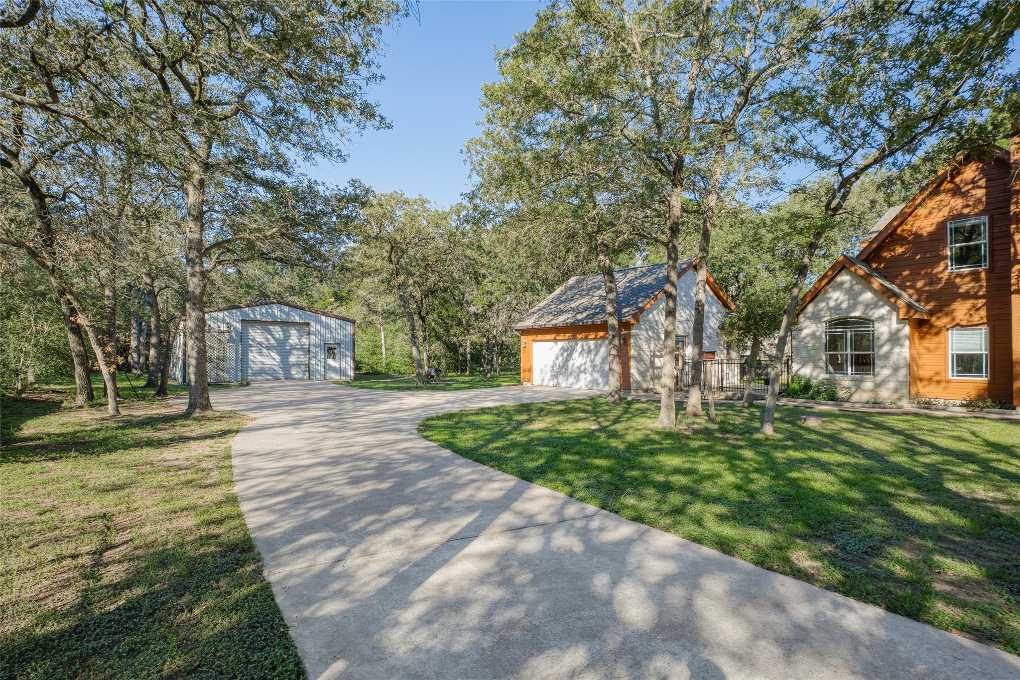 226 Cedar Hills DR