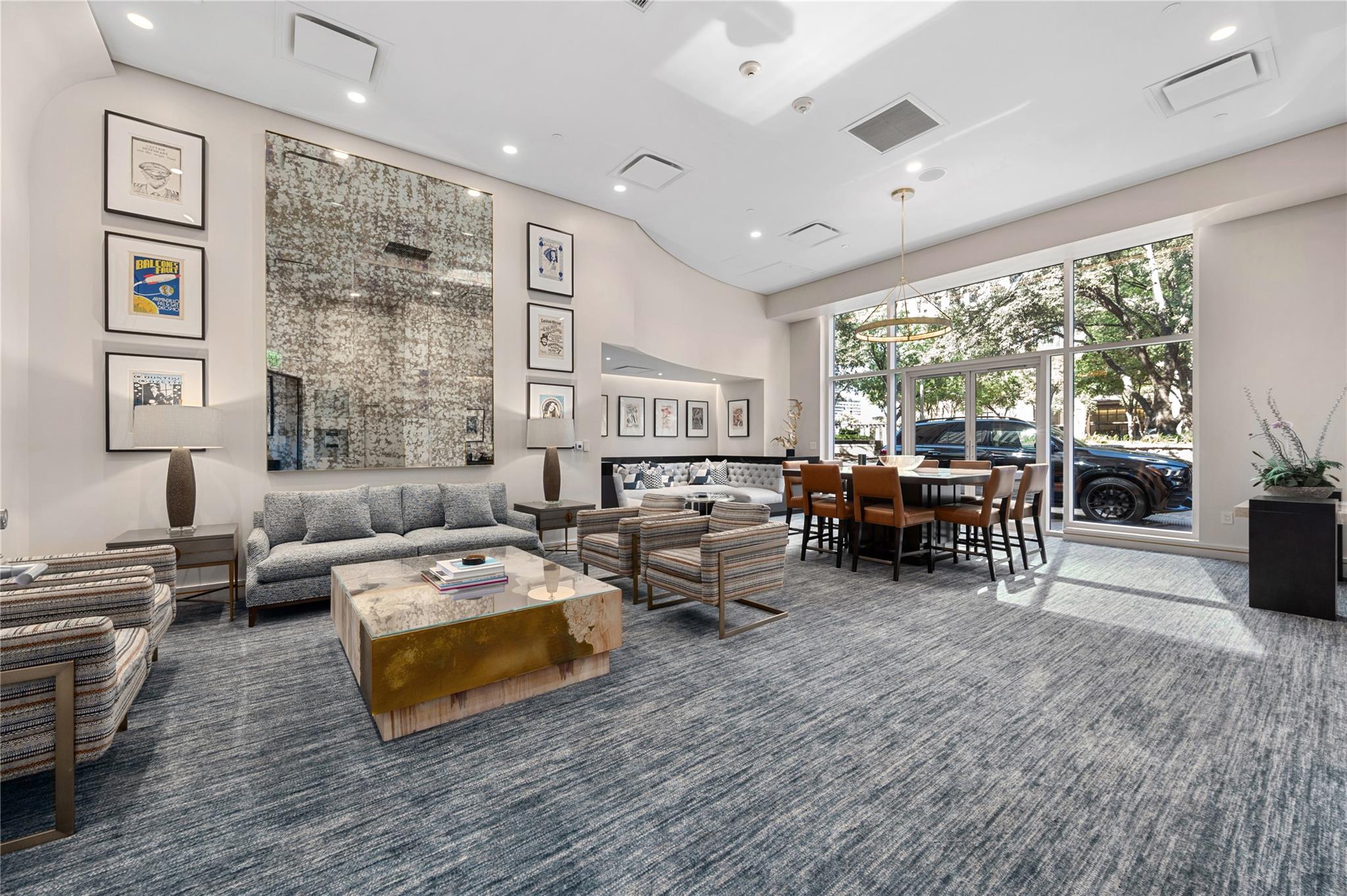 98 San Jacinto BLVD # 1109