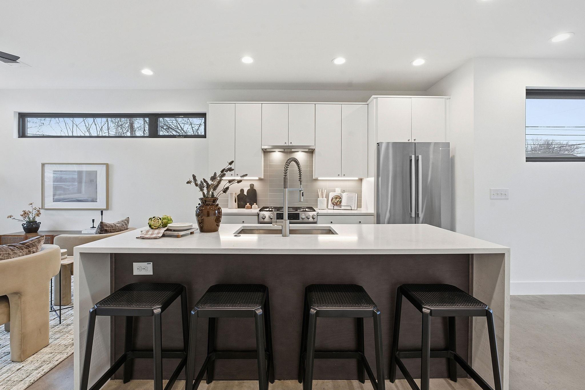 2411 Santa Rosa ST # A