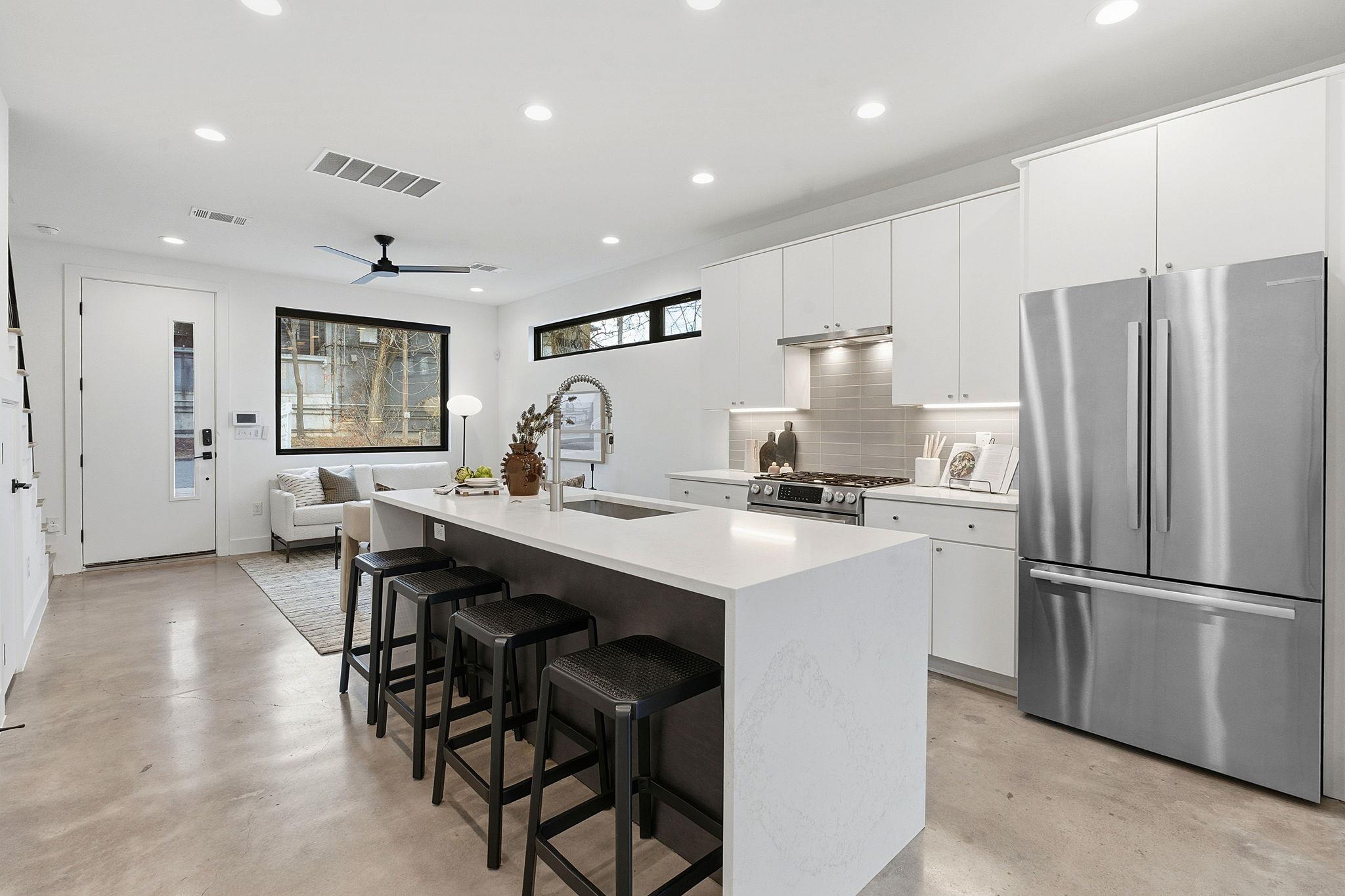 2411 Santa Rosa ST # A