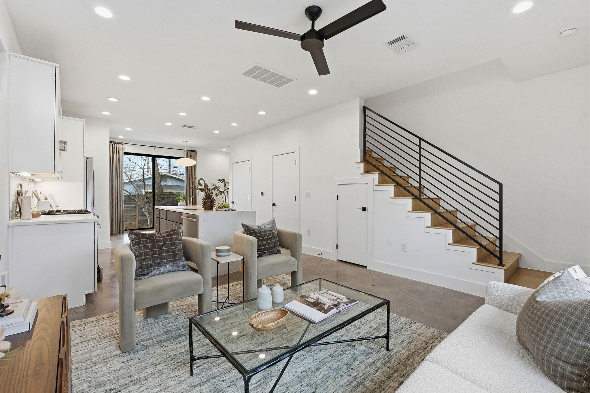 2411 Santa Rosa ST # A