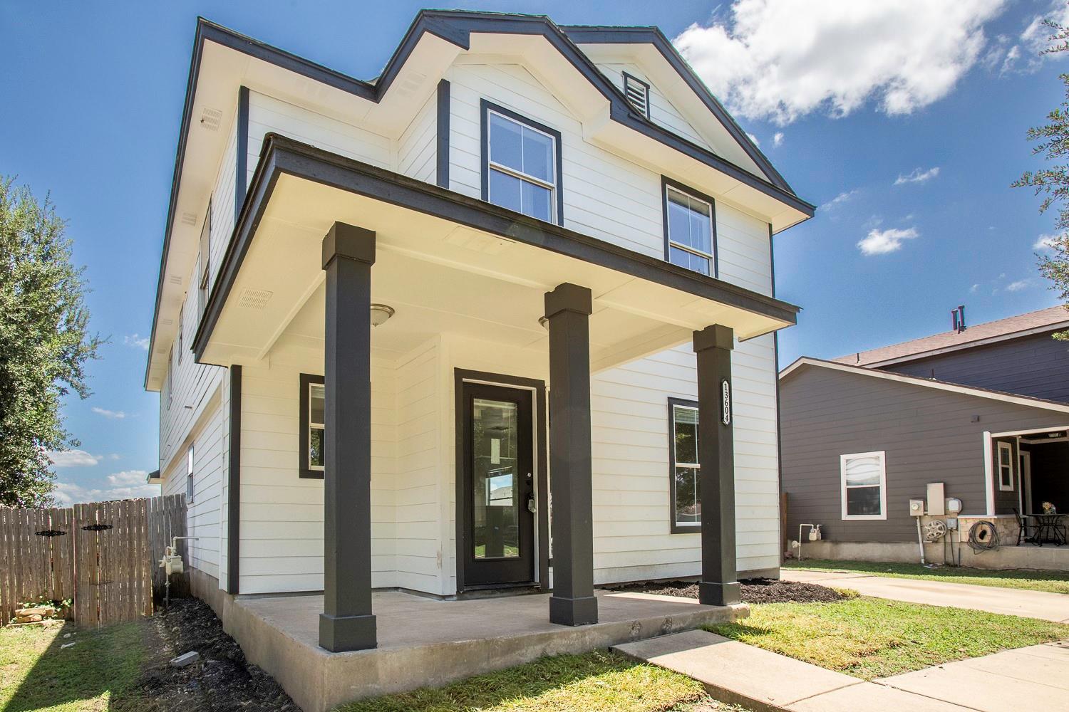 13604 Briarcreek LOOP