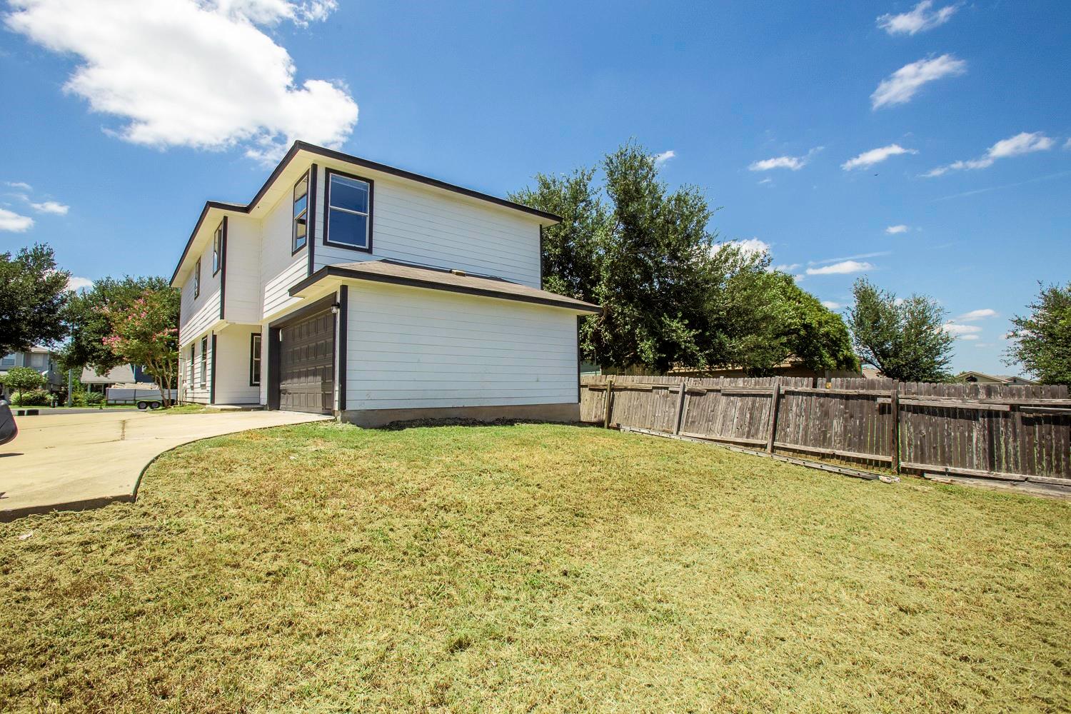 13604 Briarcreek LOOP