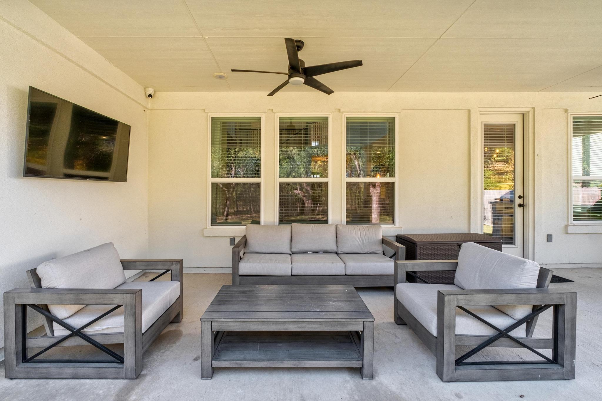 1954 Headwaters BLVD