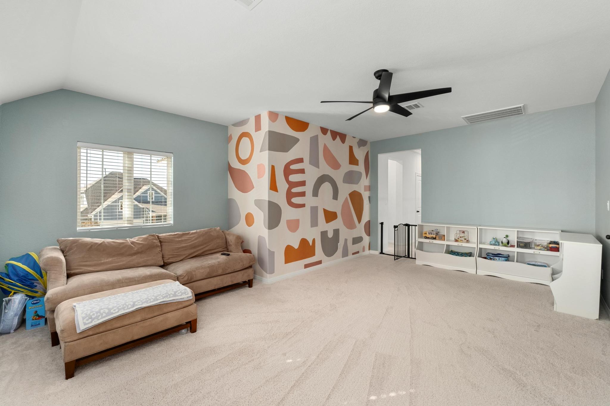 1954 Headwaters BLVD