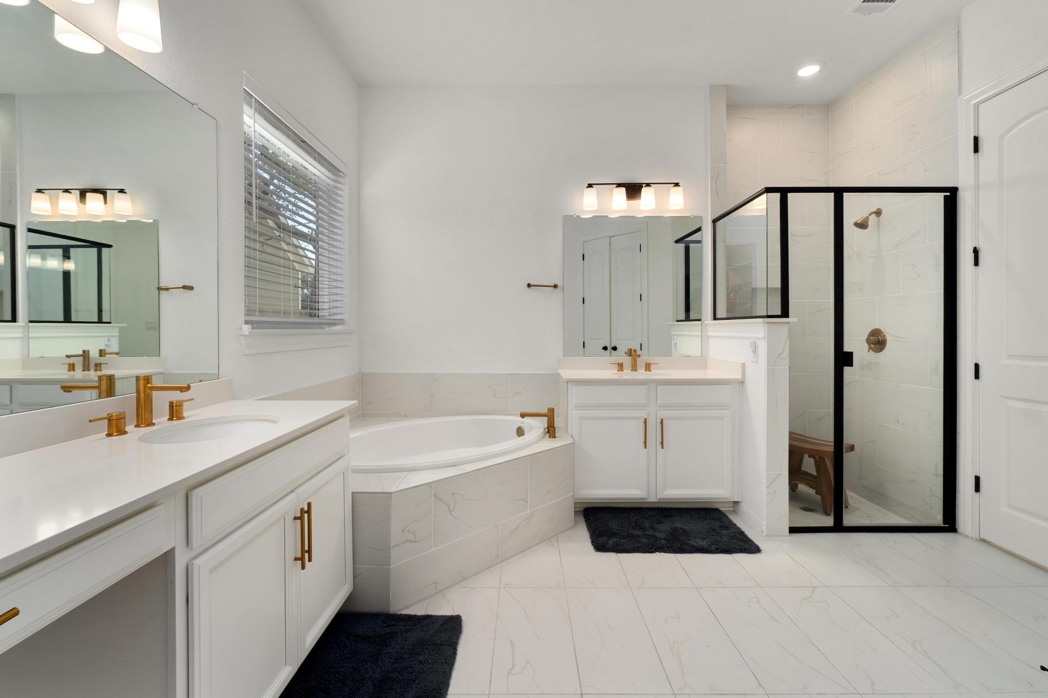 1954 Headwaters BLVD