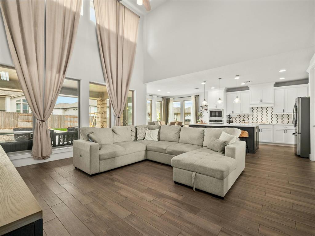 230 Majestic Sage TRL