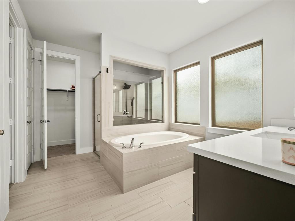 230 Majestic Sage TRL