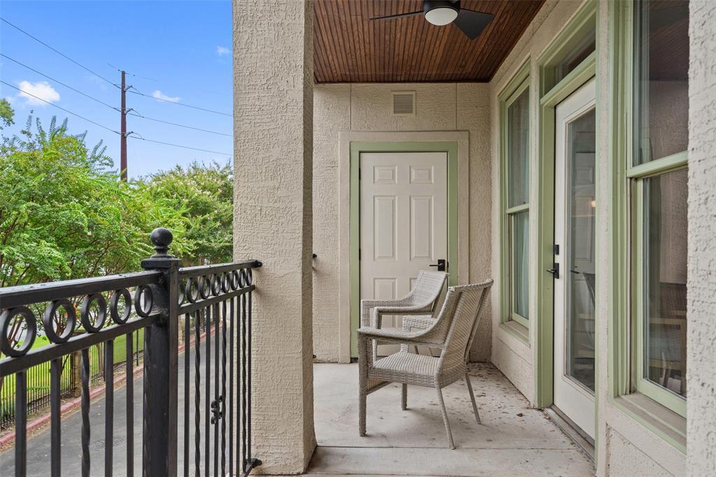 2226 Westlake DR # 1 Unit: 1-1