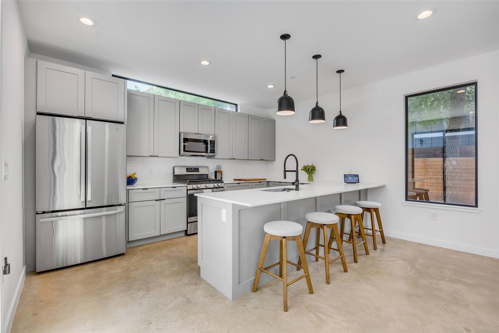 3409 Neal ST # 2