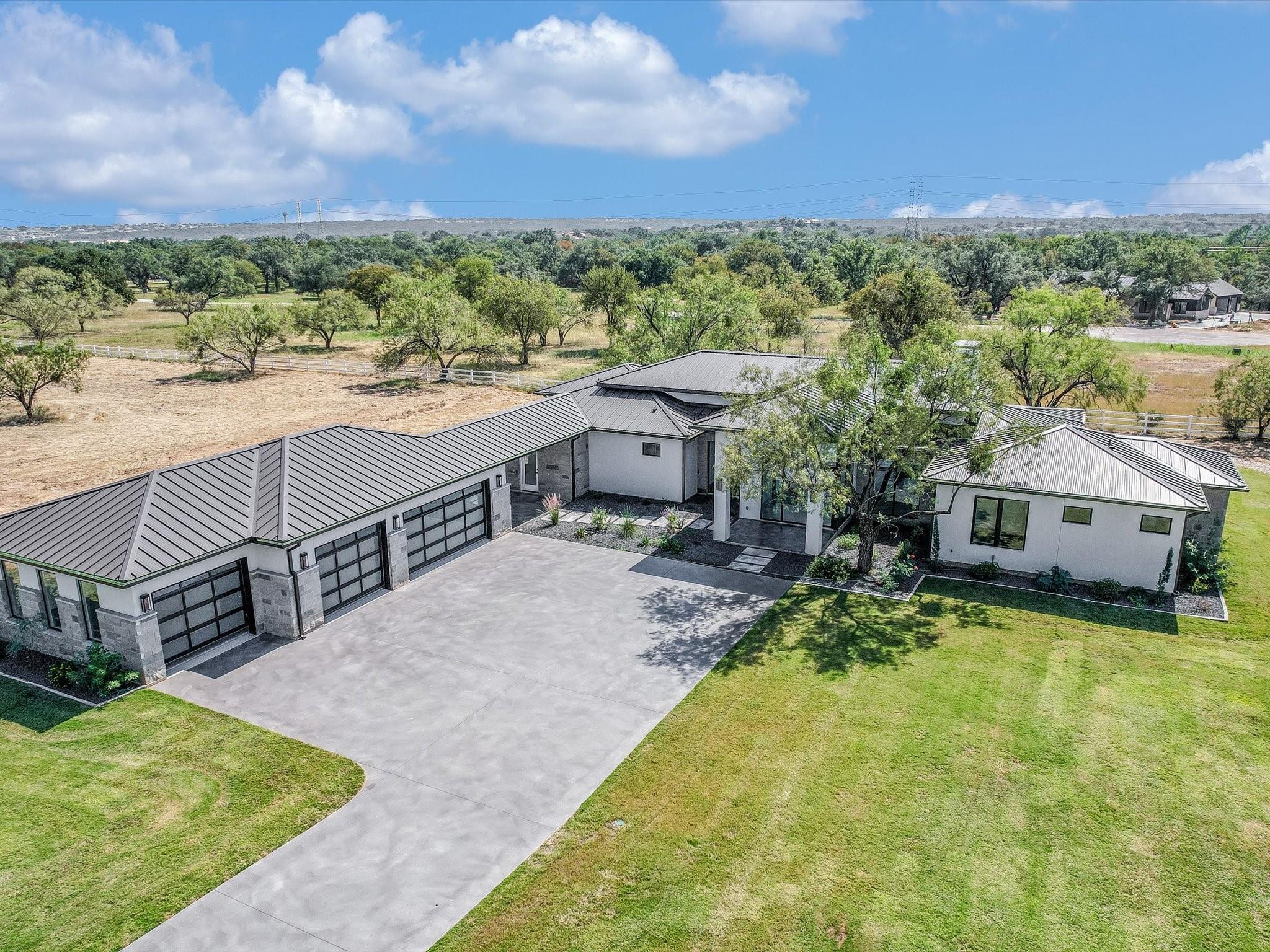 172 Westgate LOOP