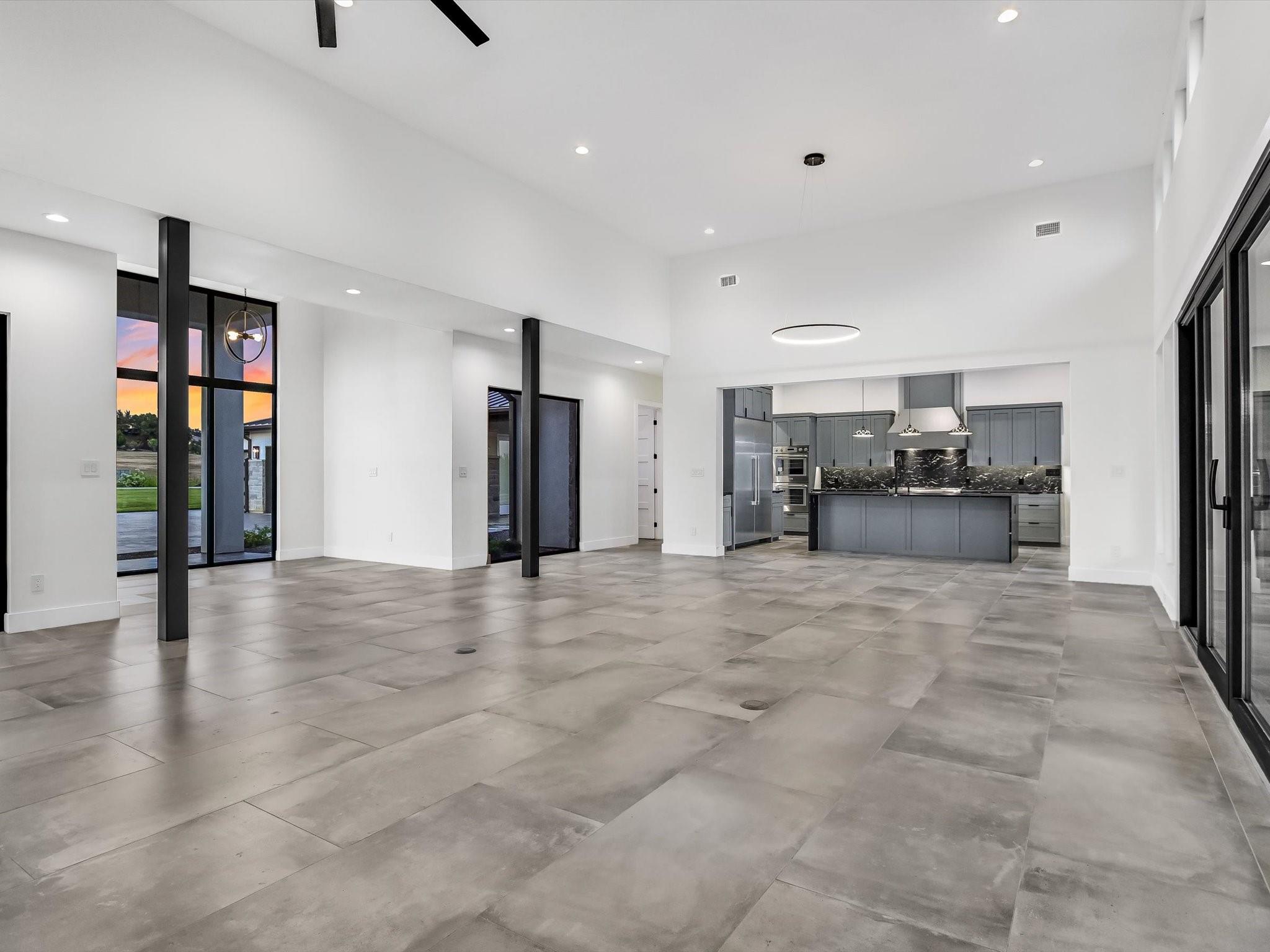 172 Westgate LOOP
