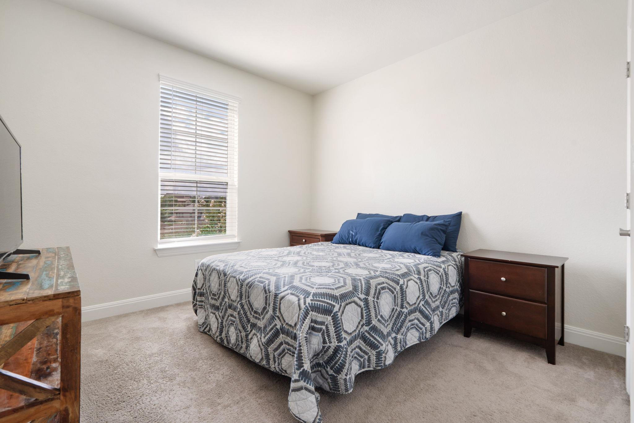 2304 Arroyoo Grande DR