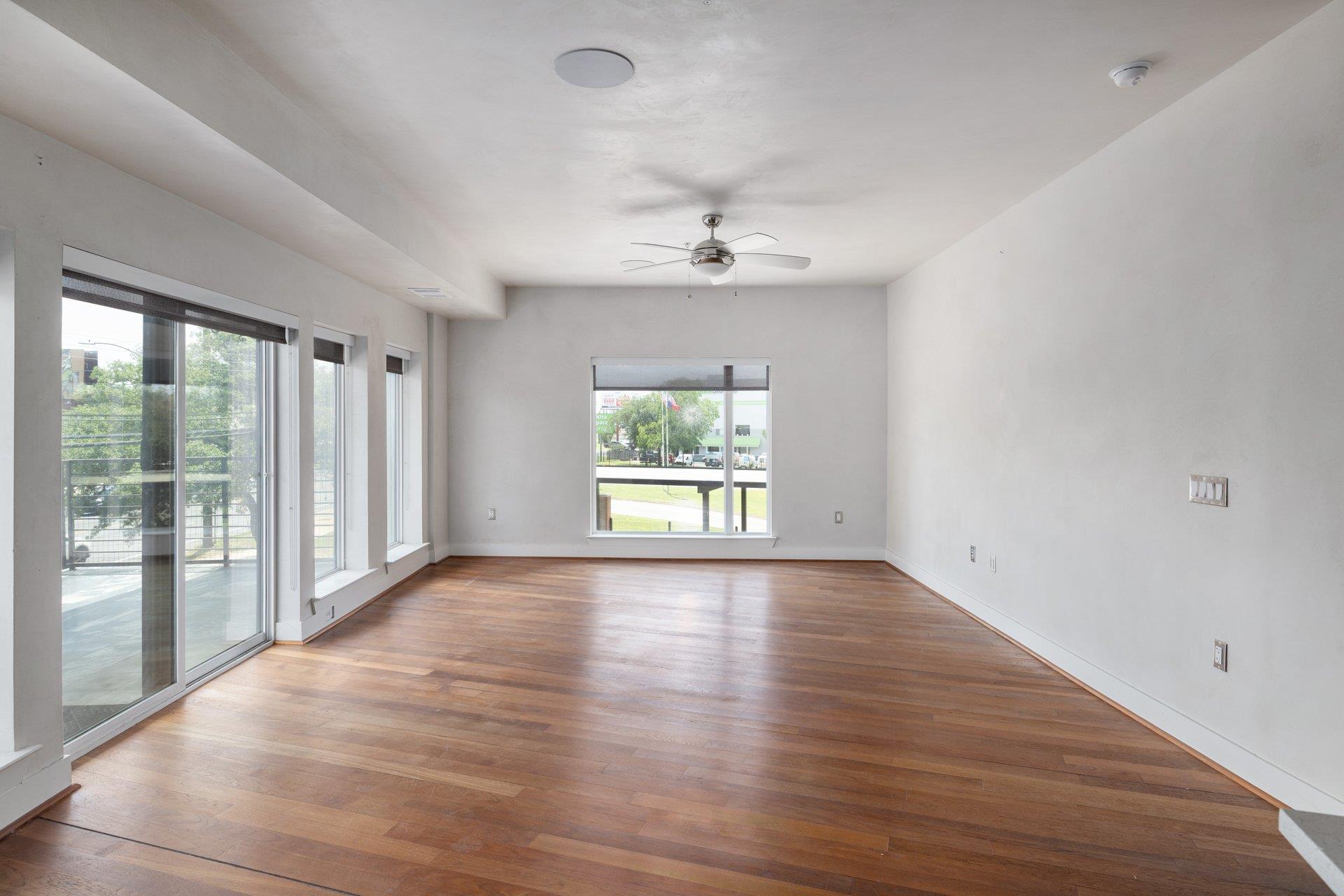6444 Burnet RD # 100