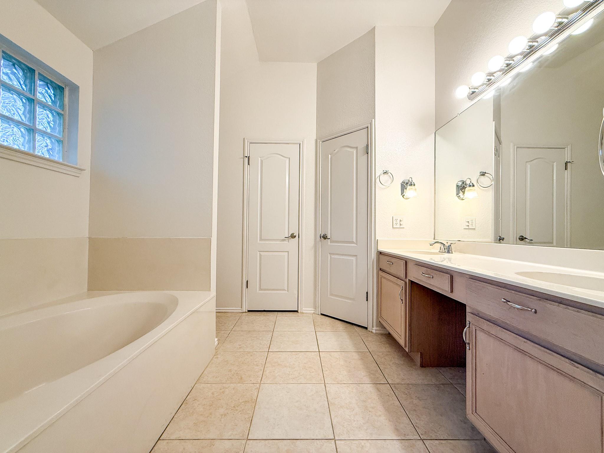 16908 Cactus Blossom DR