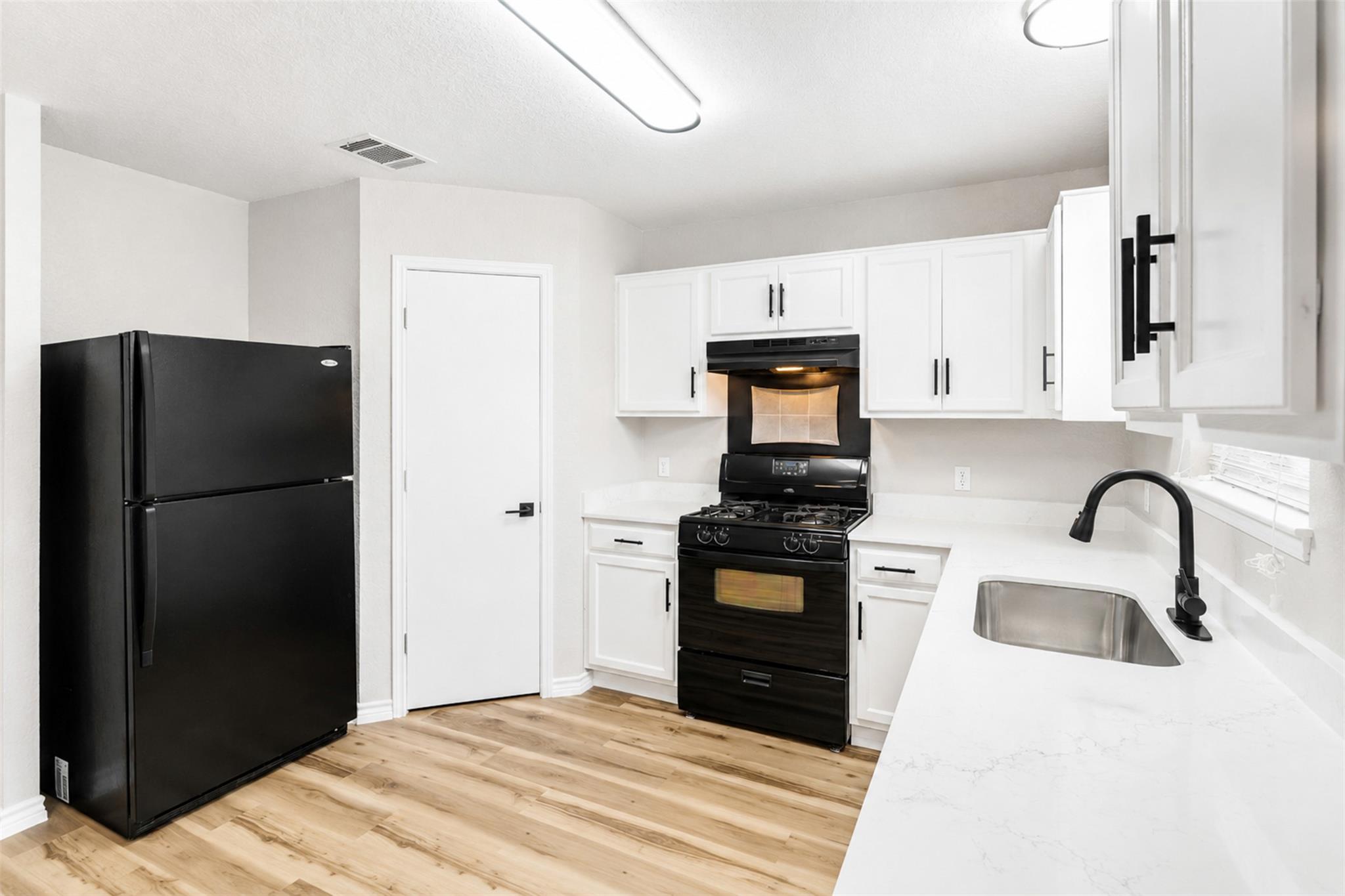 4523 Secure LN