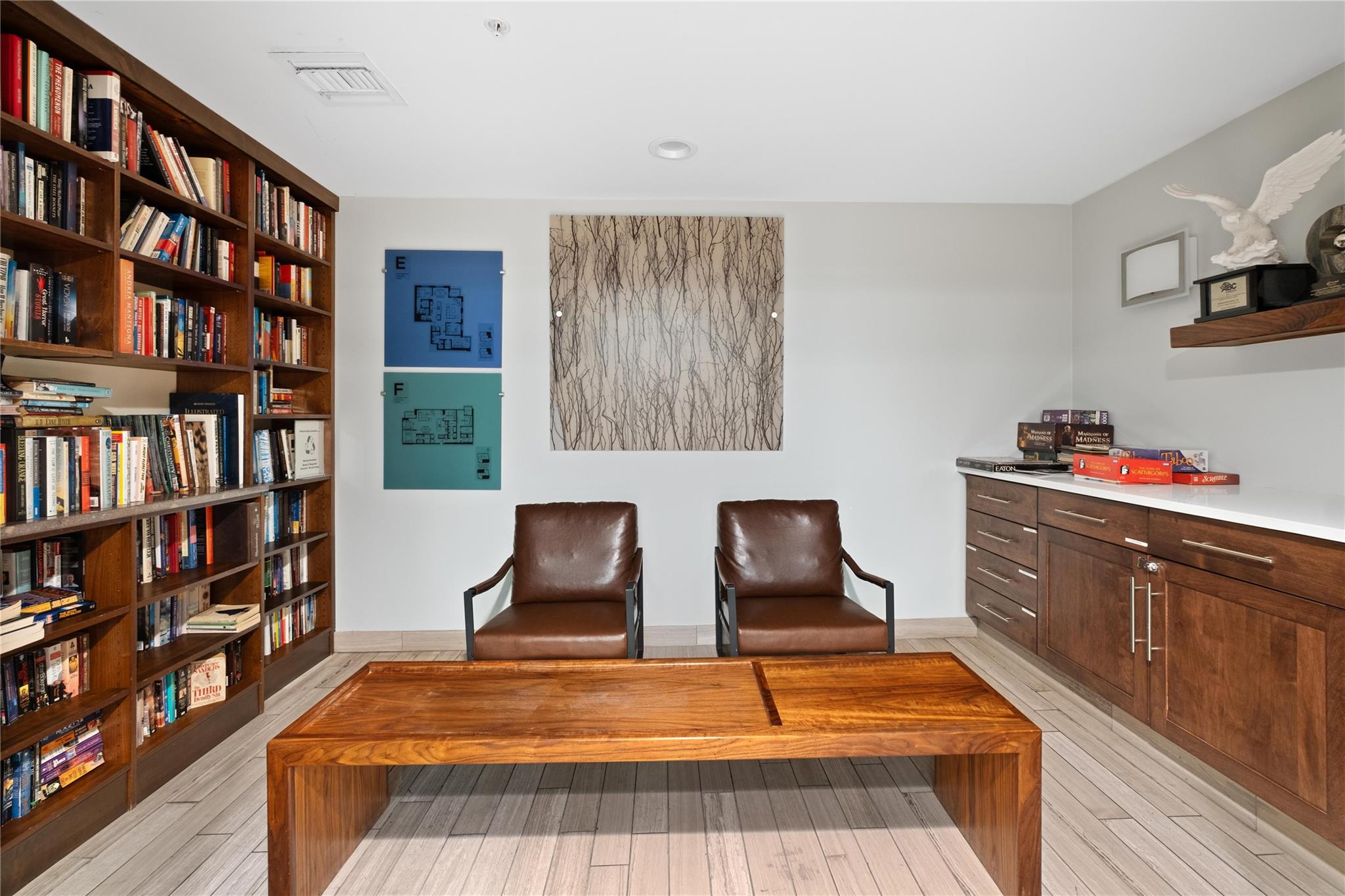 300 Bowie ST # 1208