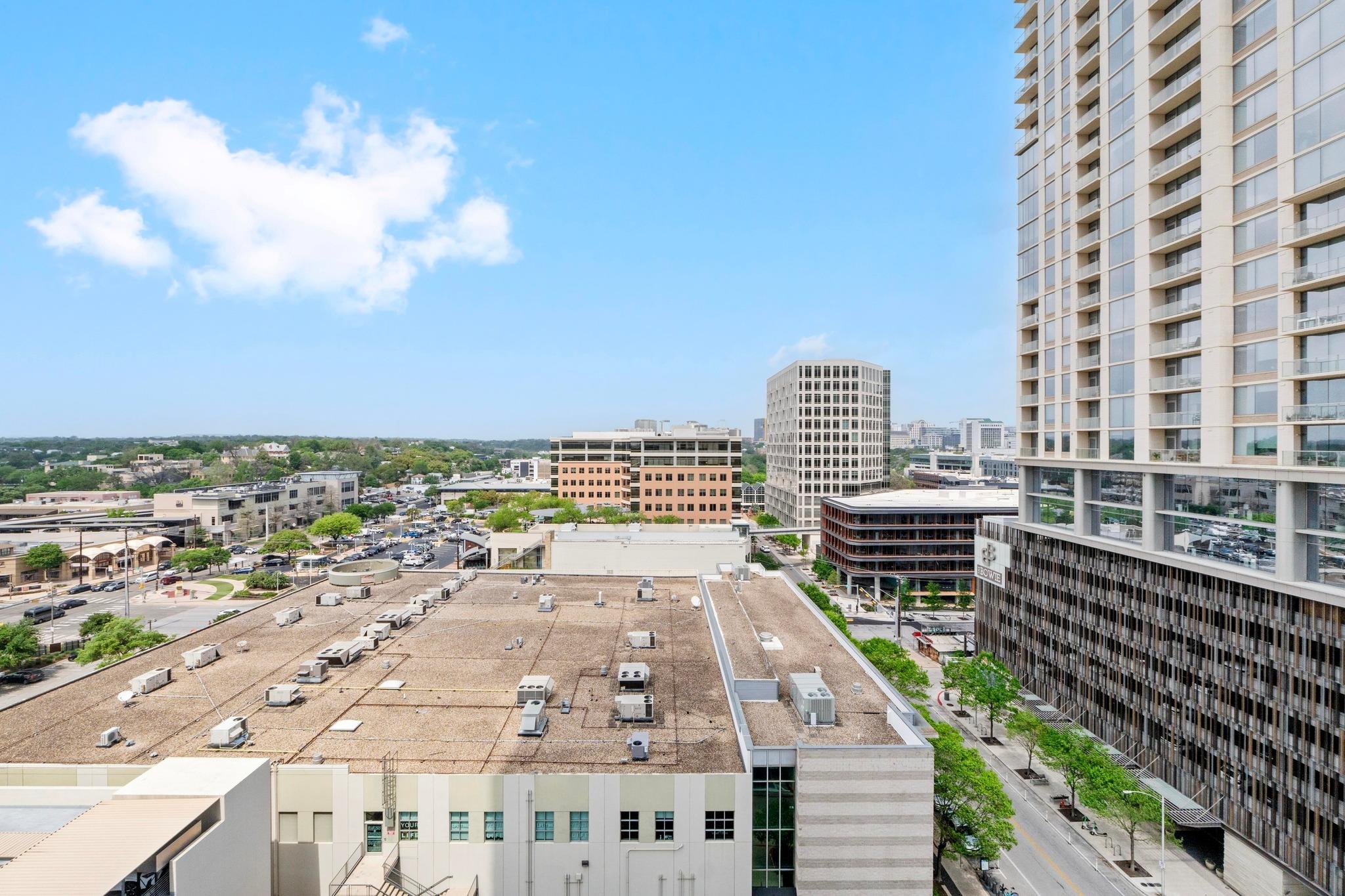 300 Bowie ST # 1208