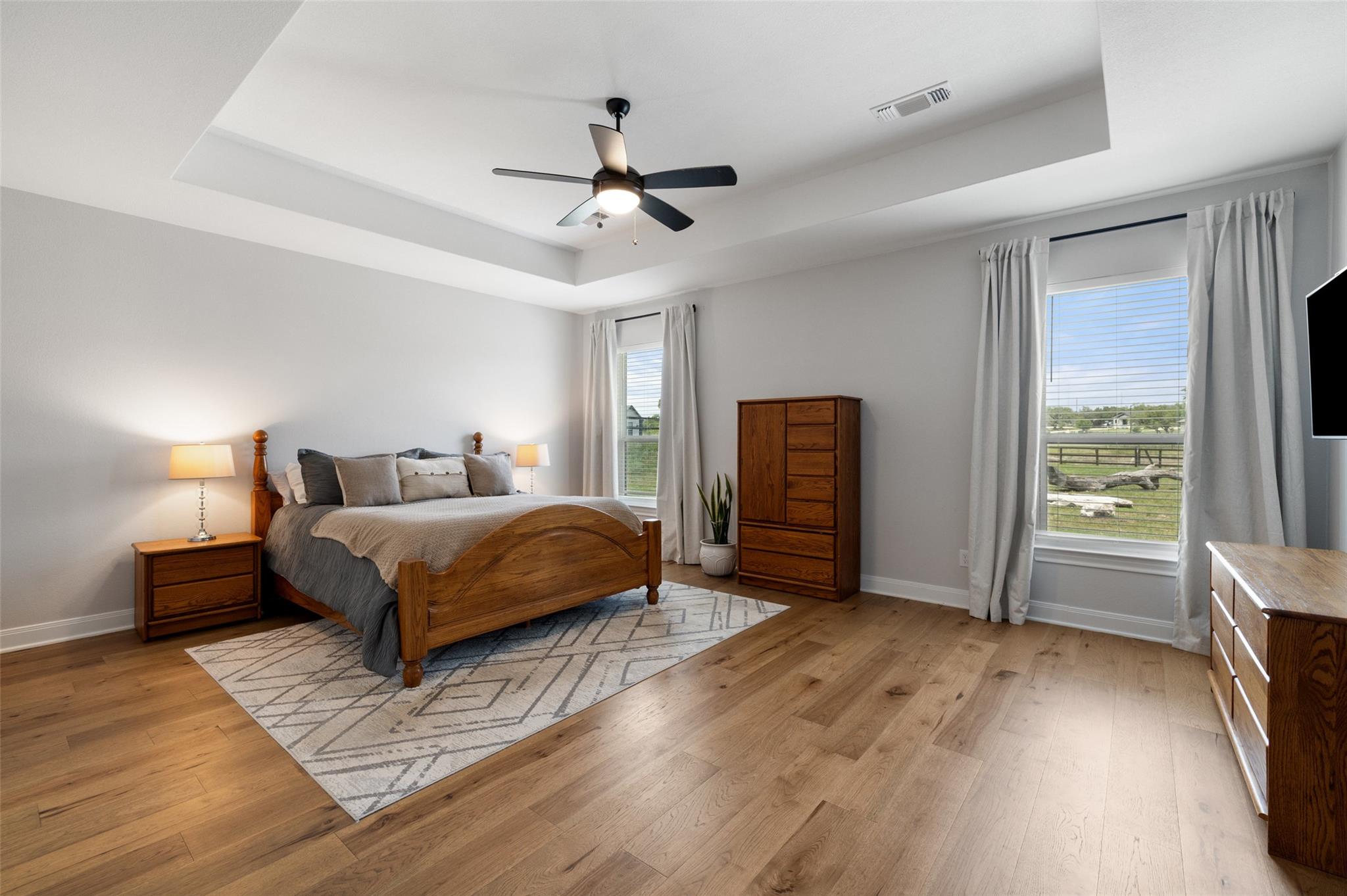 803 Spicewood Trails DR