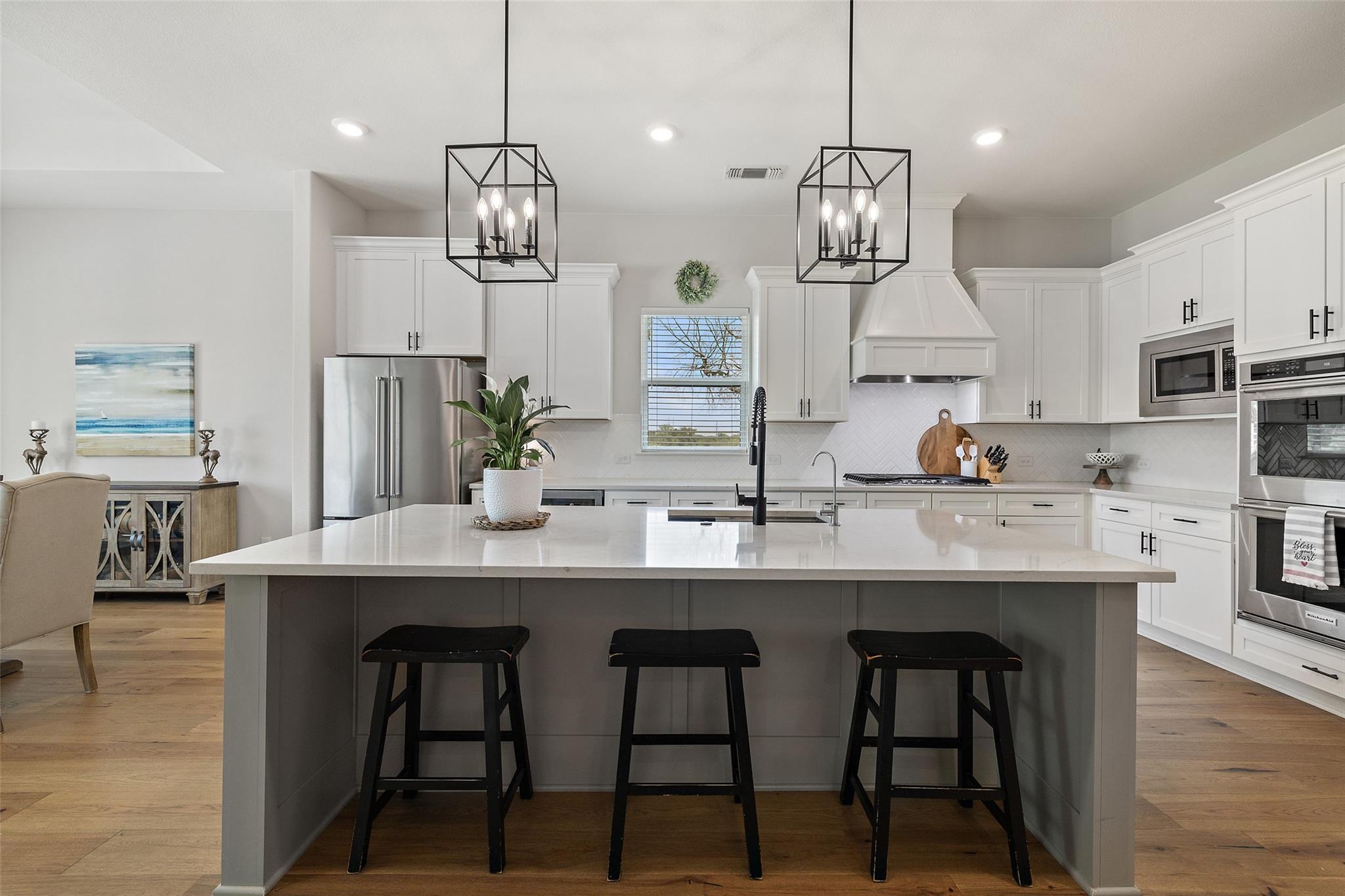 803 Spicewood Trails DR