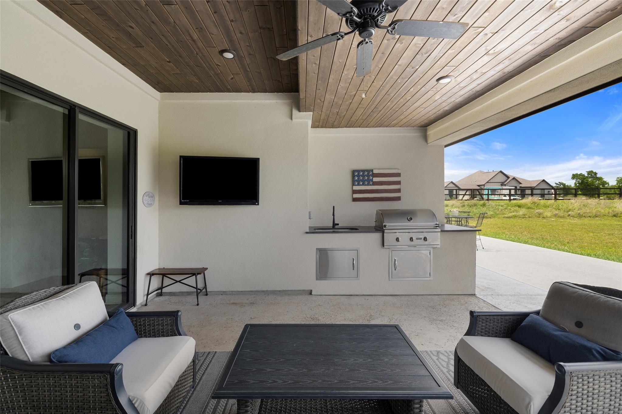 803 Spicewood Trails DR