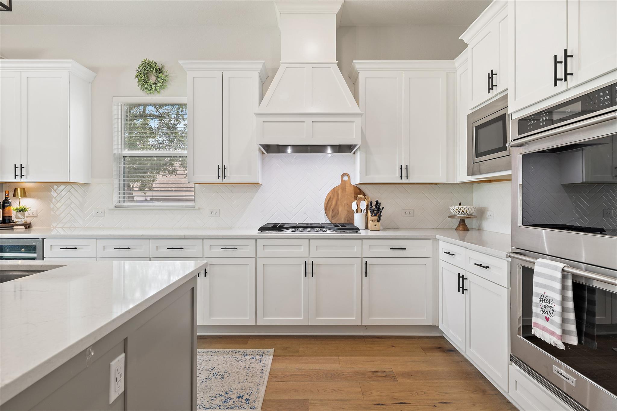 803 Spicewood Trails DR