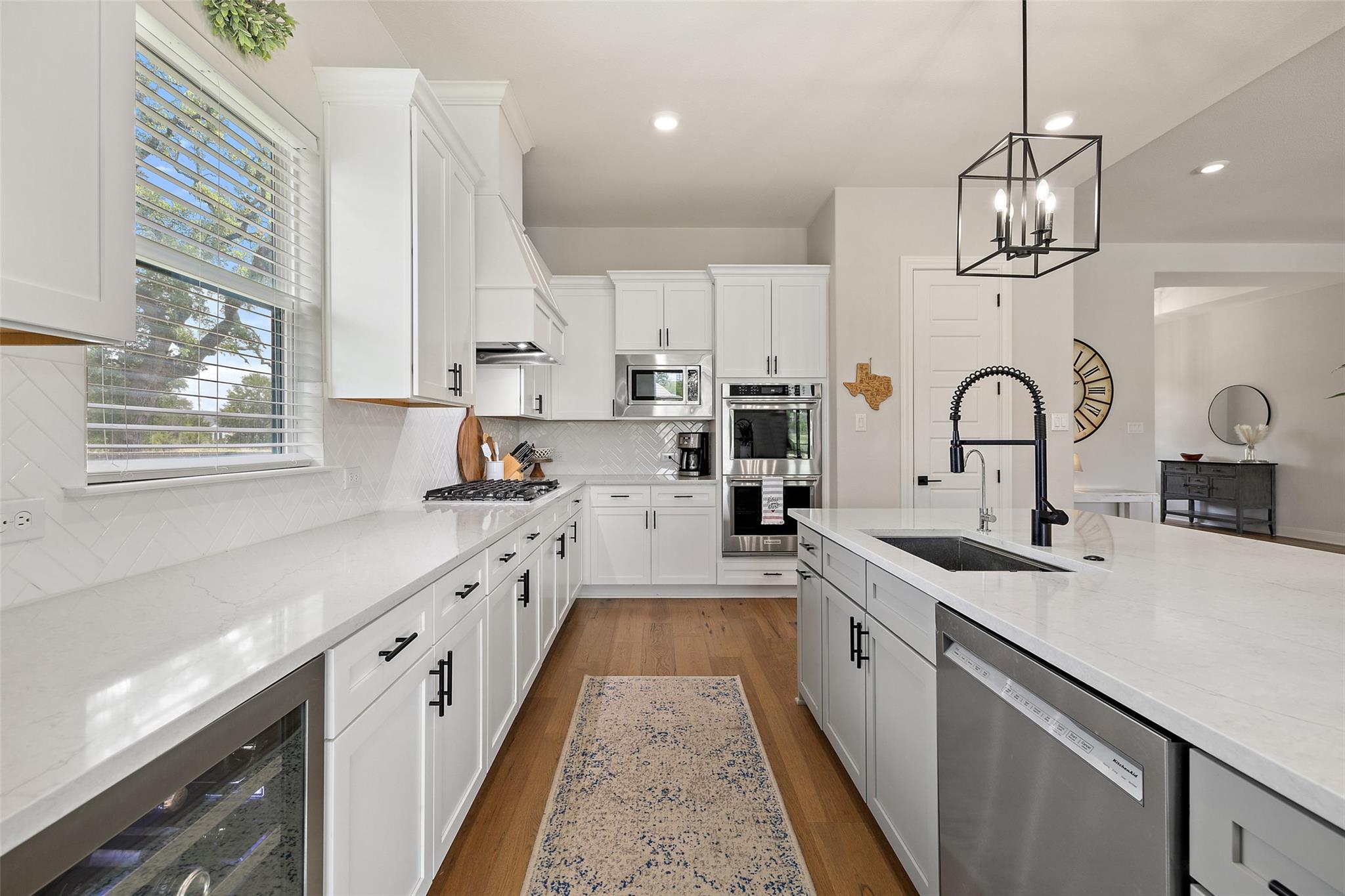 803 Spicewood Trails DR