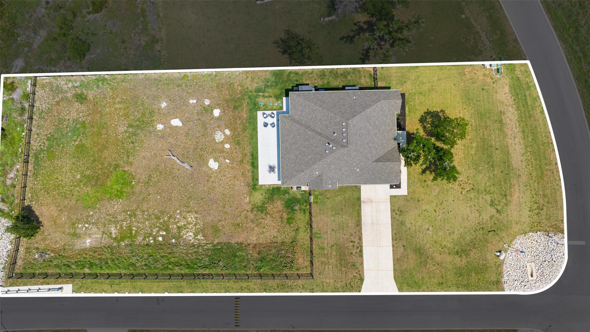 803 Spicewood Trails DR